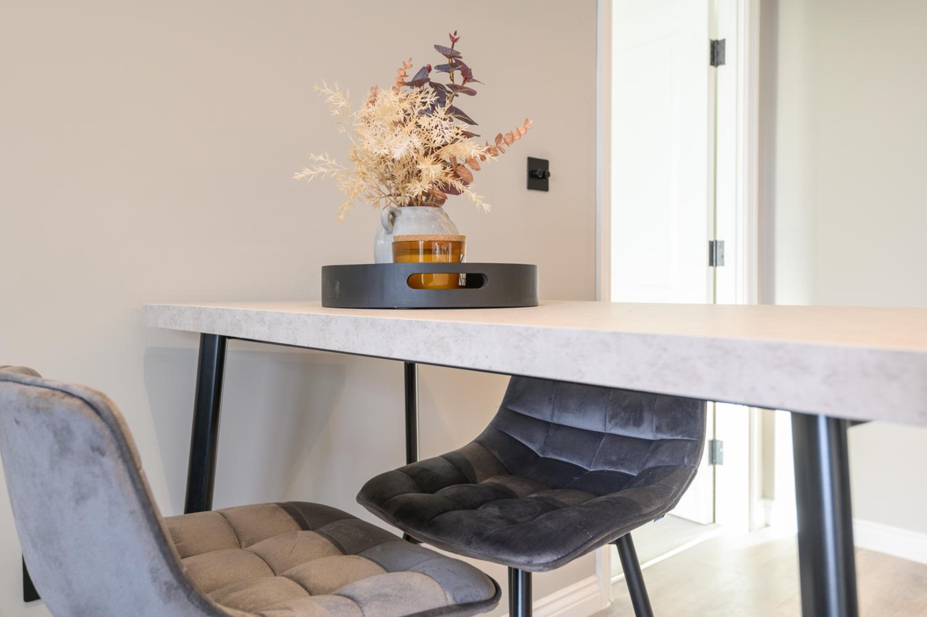 Superior 1 Bed Apartment By Leeds Train Staiton