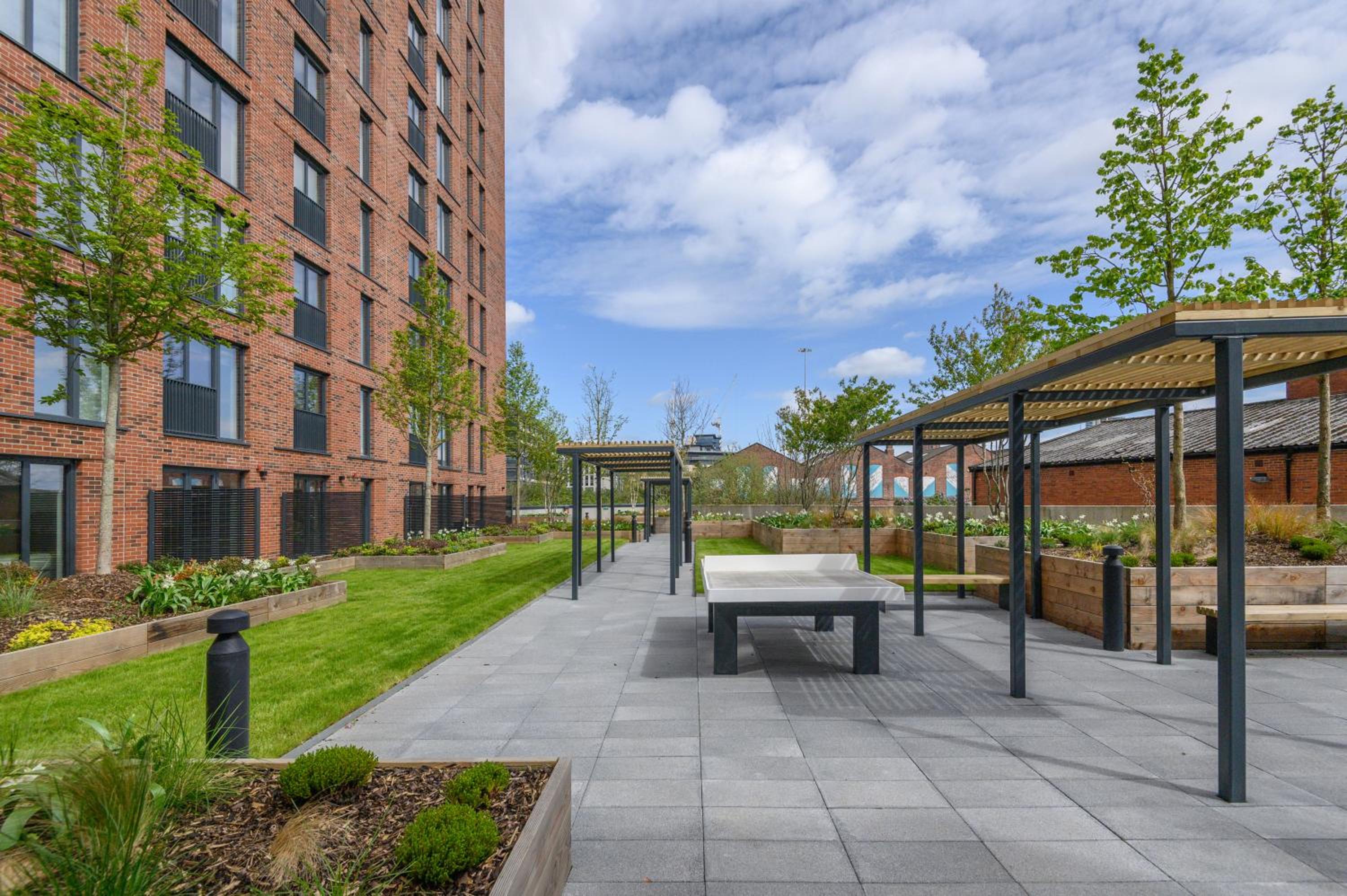 Superior 1 Bed Apartment By Leeds Train Staiton