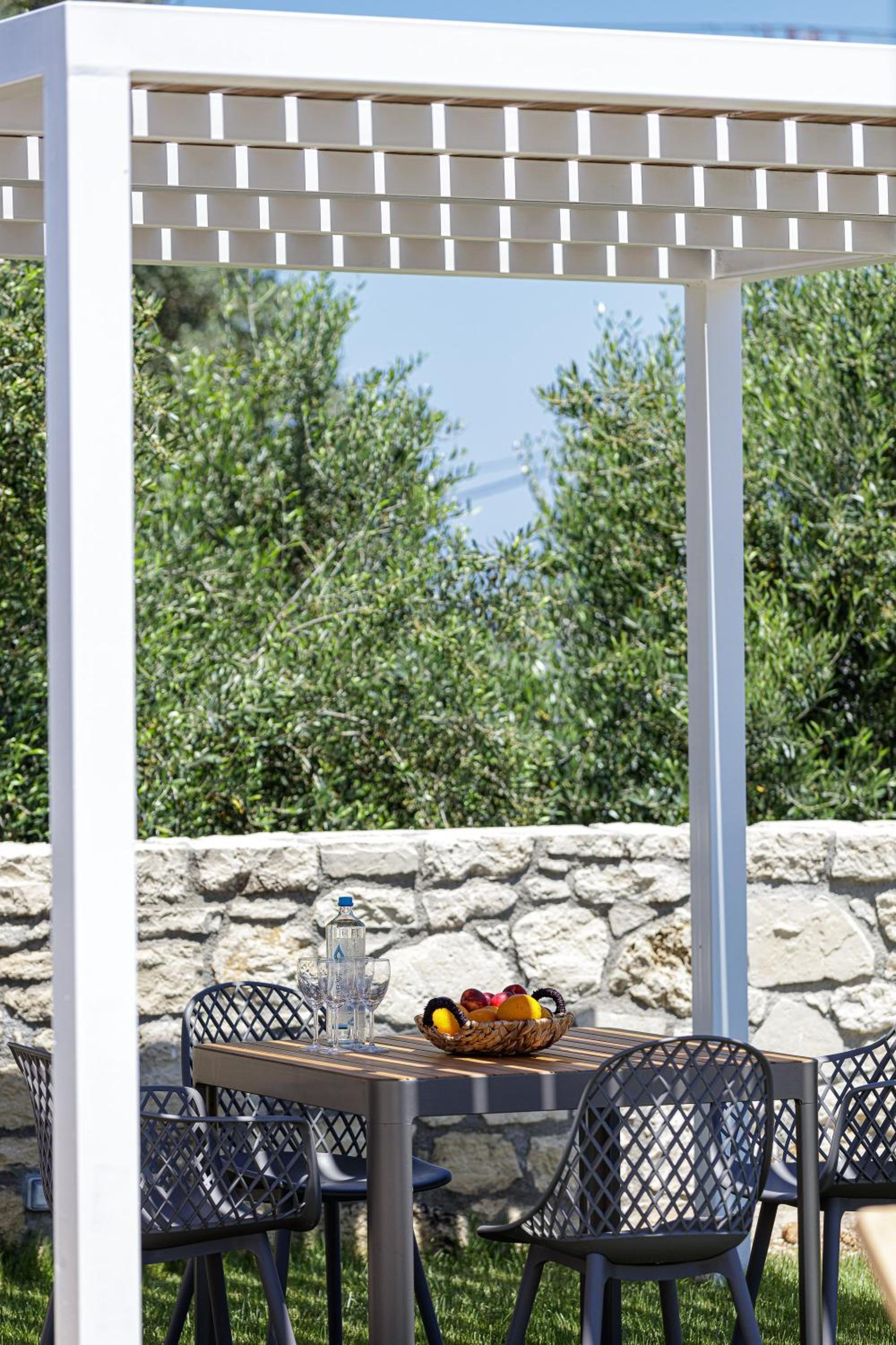 Eveland Accessible Villas