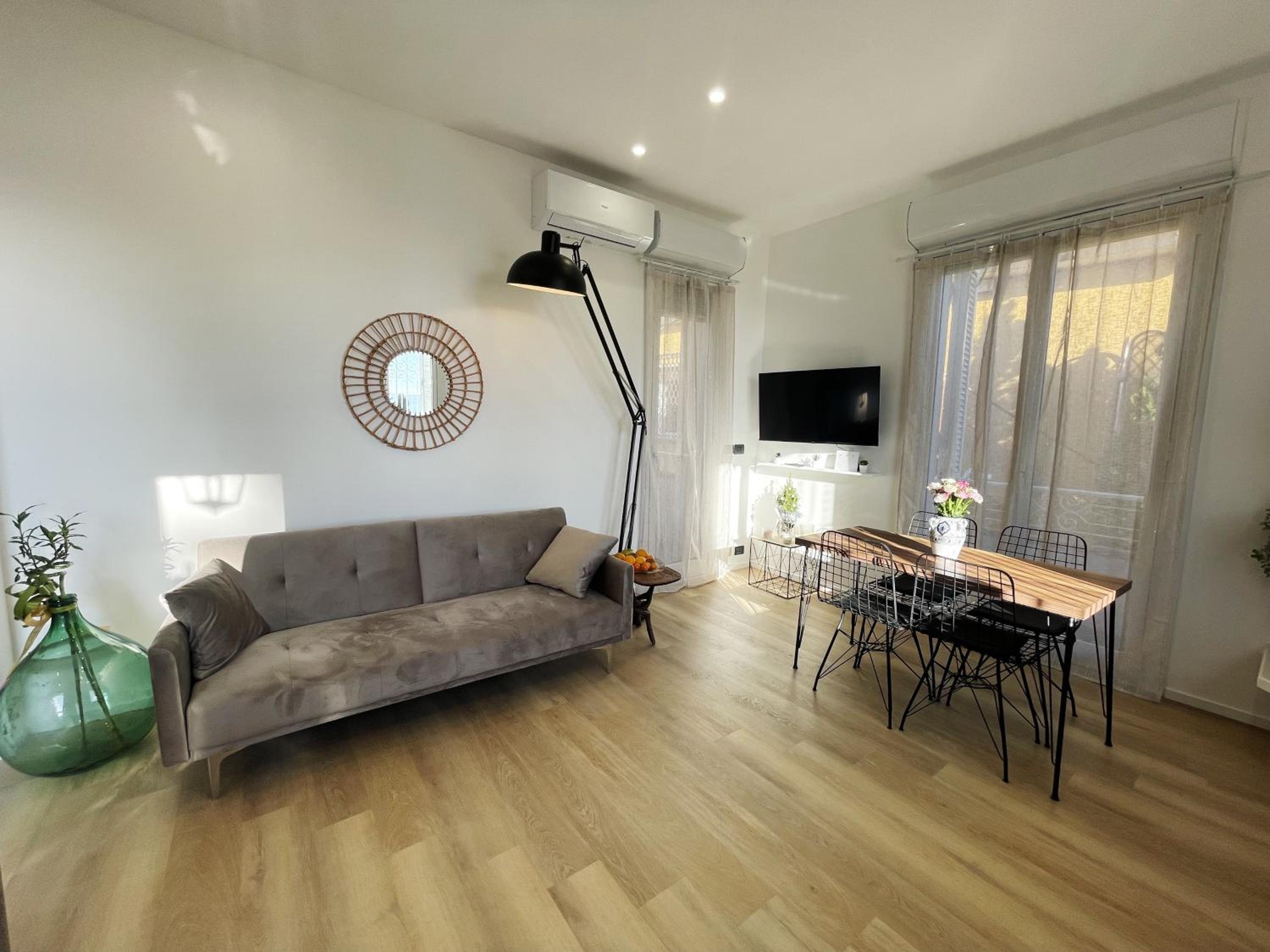 Sanremo vacanze zen vue mer 5 mn plage, 3 mn tennis club,Wifi