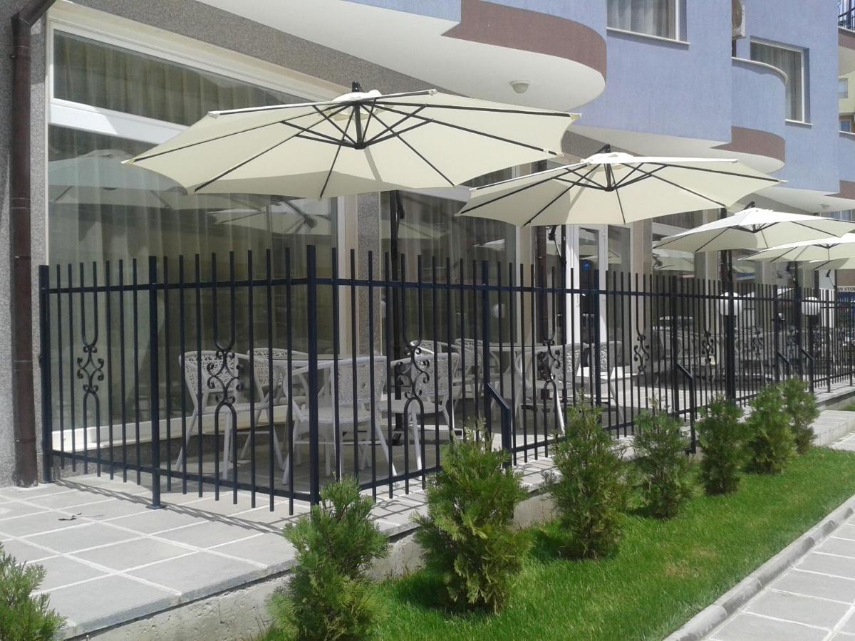 outdoor BBQ area