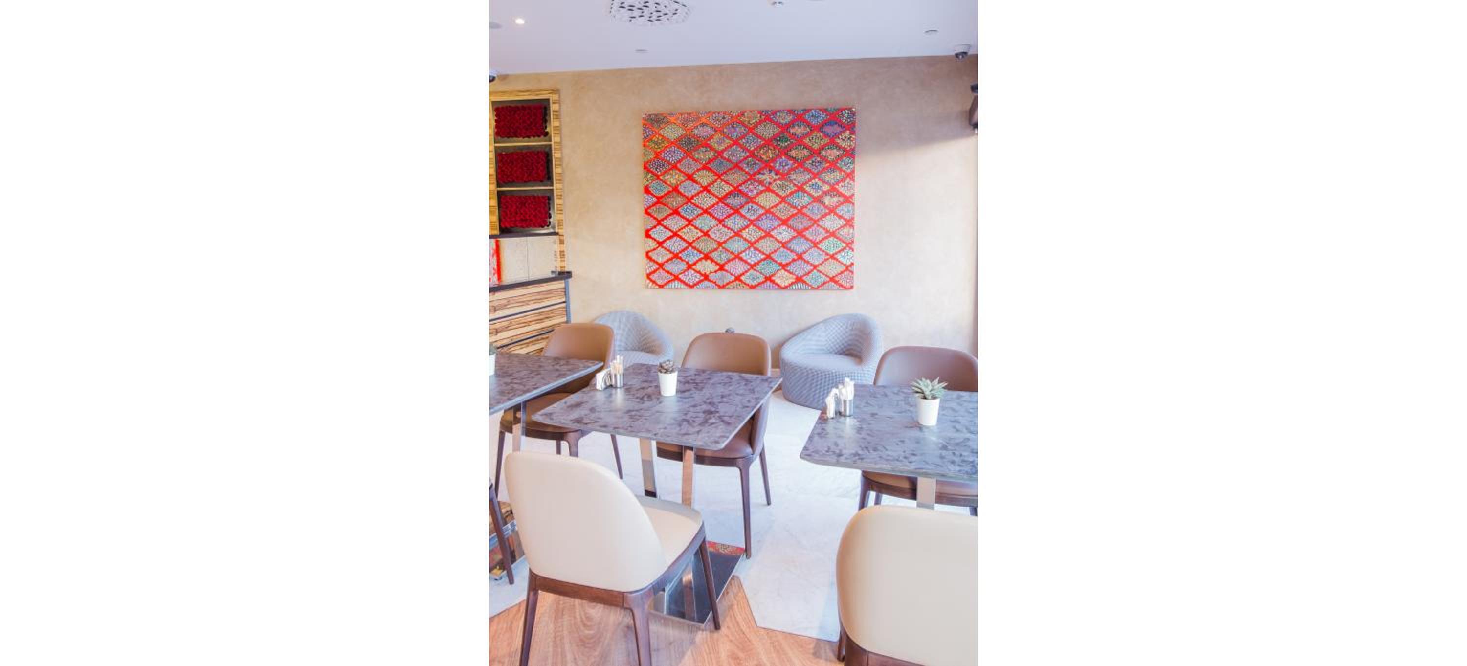 Maroon Otel Pera - Image 64