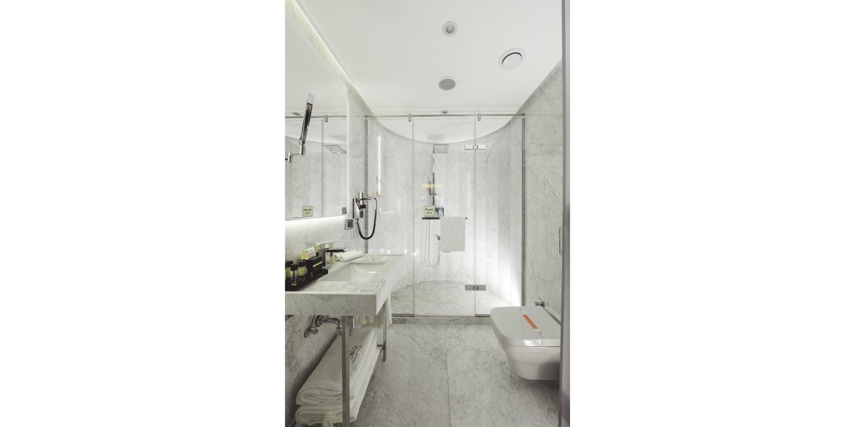 Maroon Otel Pera - Image 68