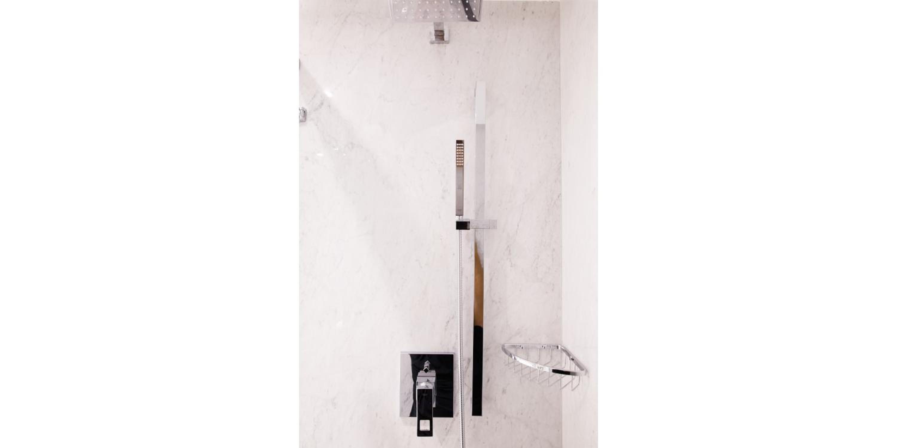 Maroon Otel Pera - Image 71