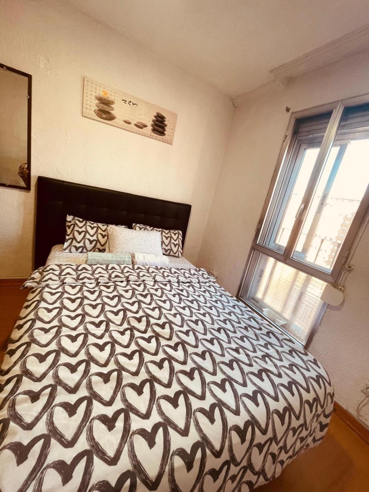Habitaciones privadas Calle riojanos