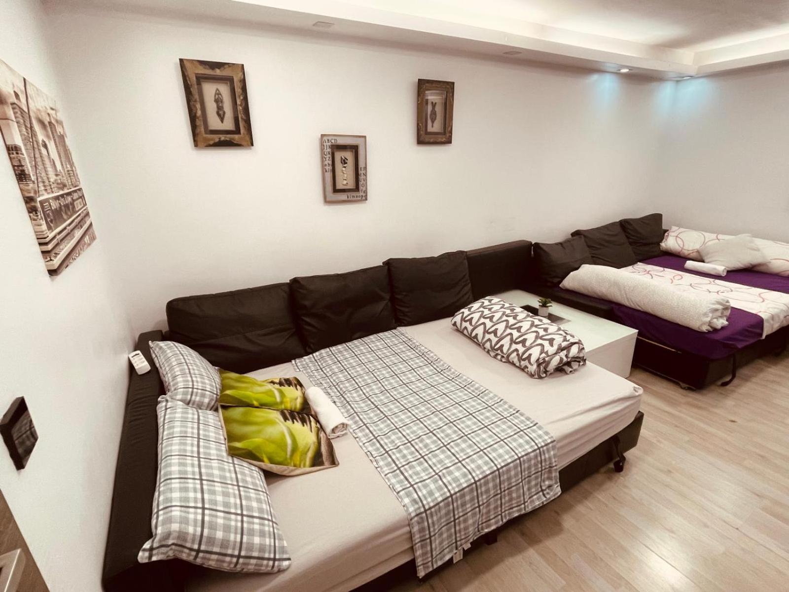 Habitaciones privadas Calle riojanos