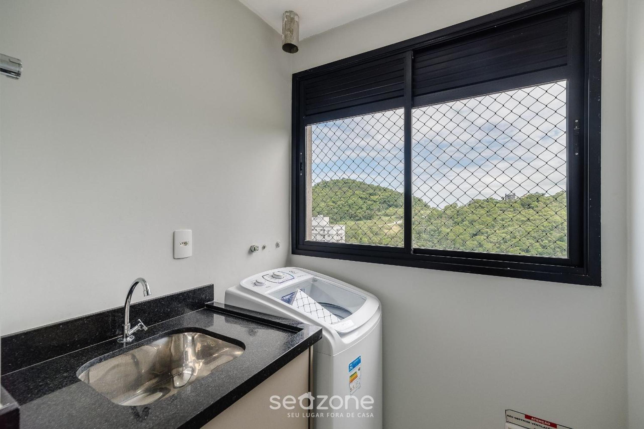 2BR apt w/ BBQ 750m from beach – RVN2003
