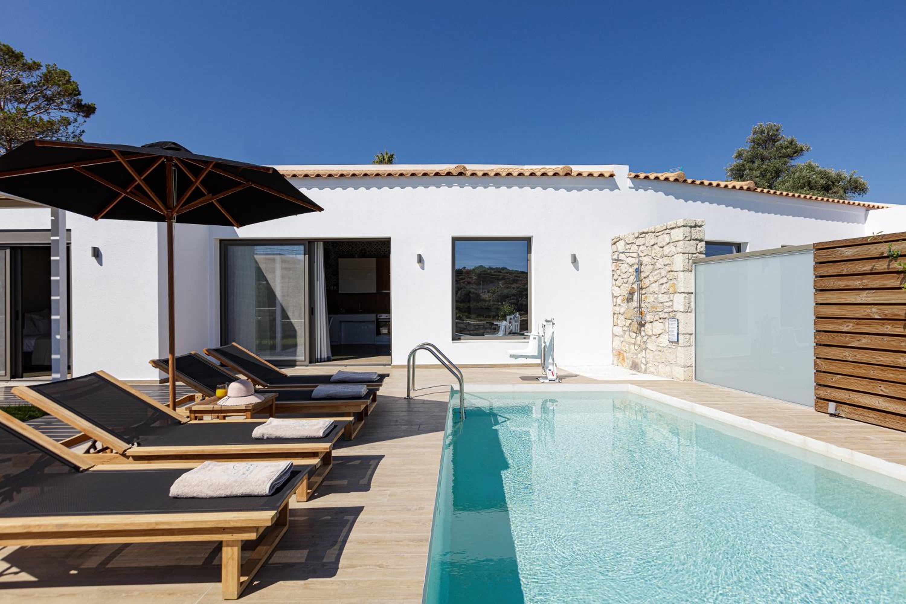 Eveland Accessible Villas