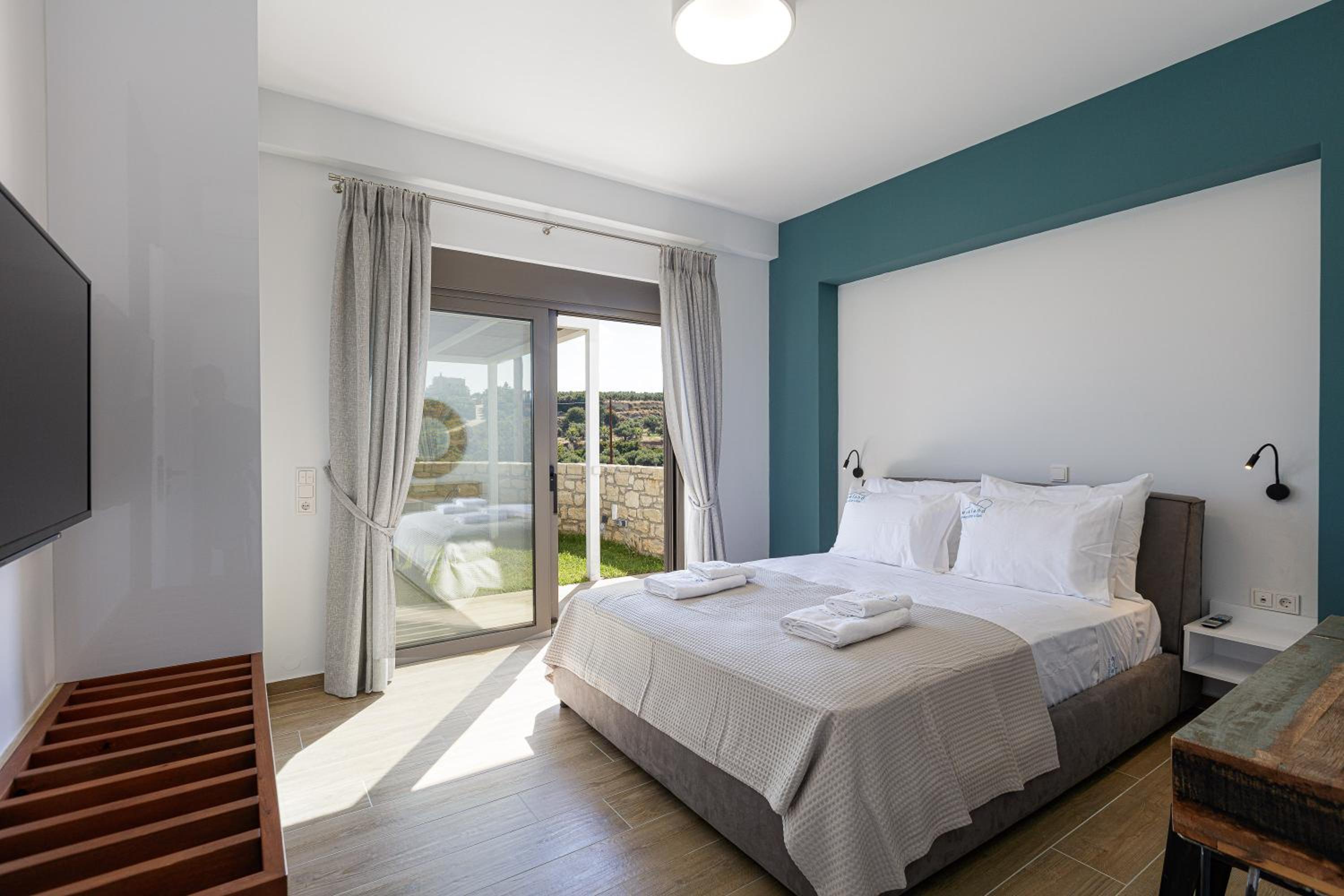 Eveland Accessible Villas