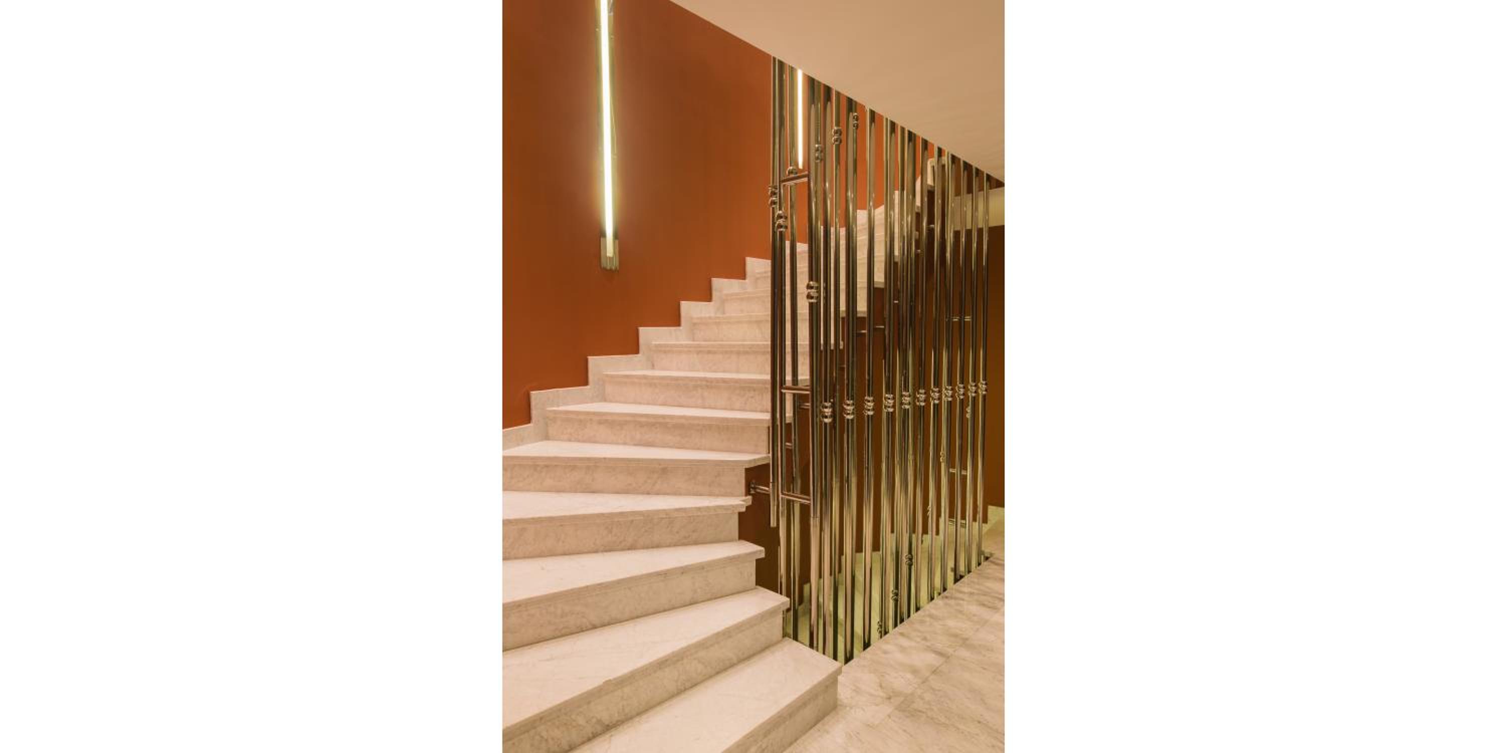 Maroon Otel Pera - Image 84