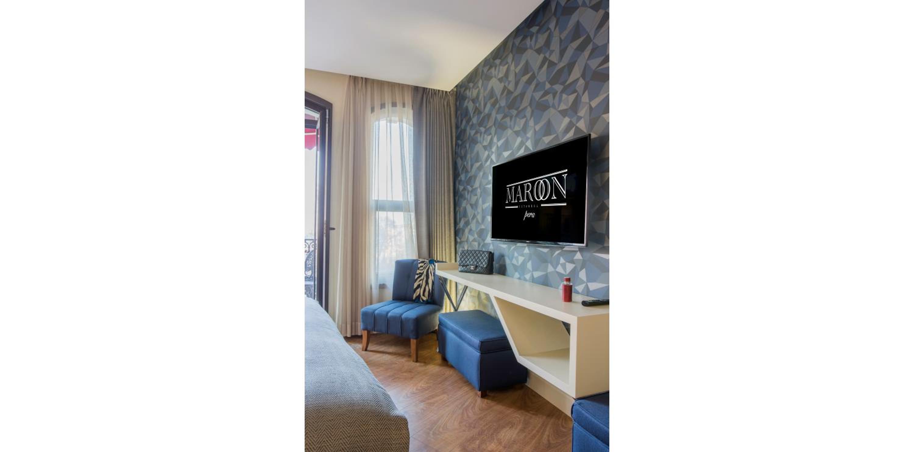 Maroon Otel Pera - Image 88