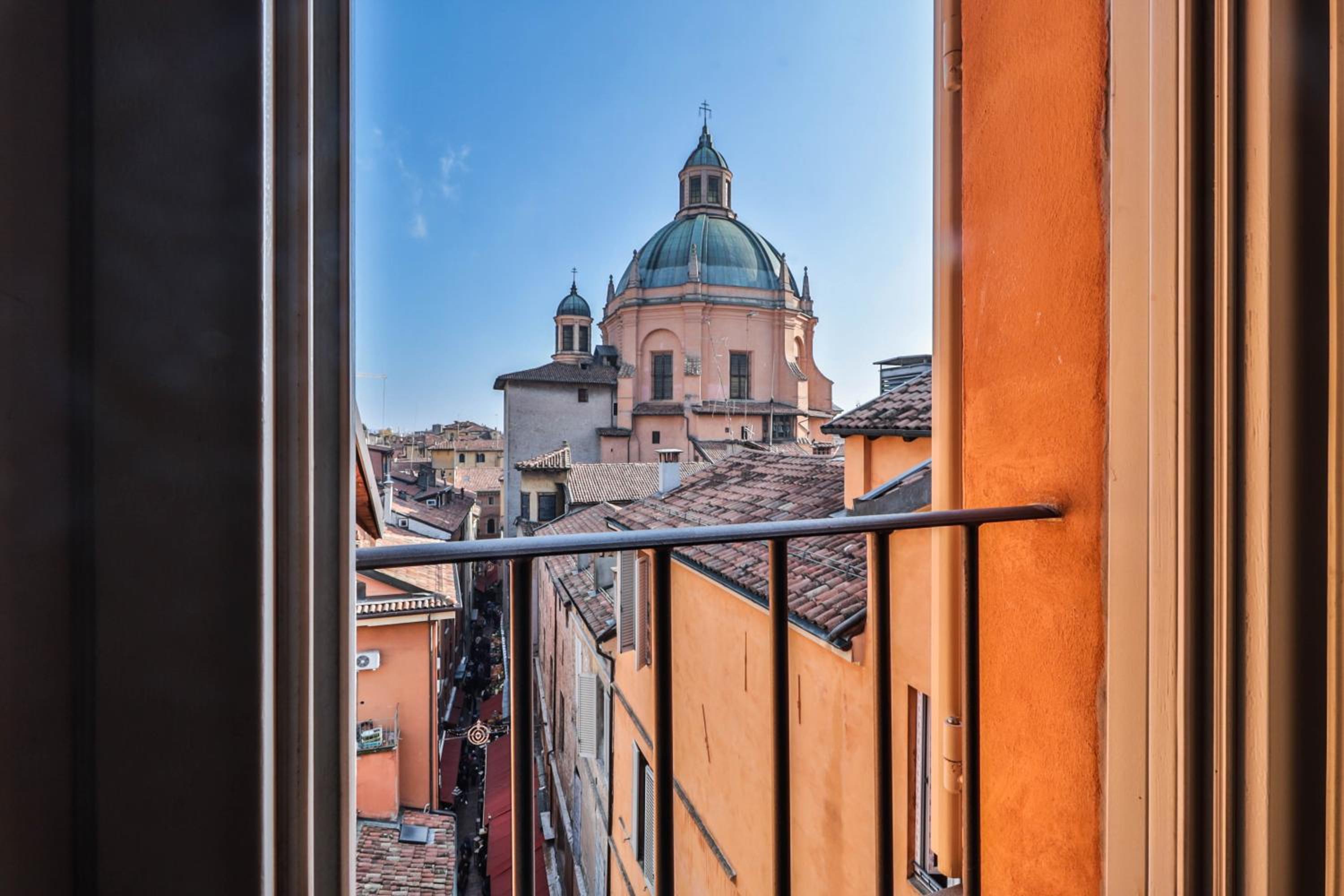 New - Immobo Haurelia - Asinelli Tower View