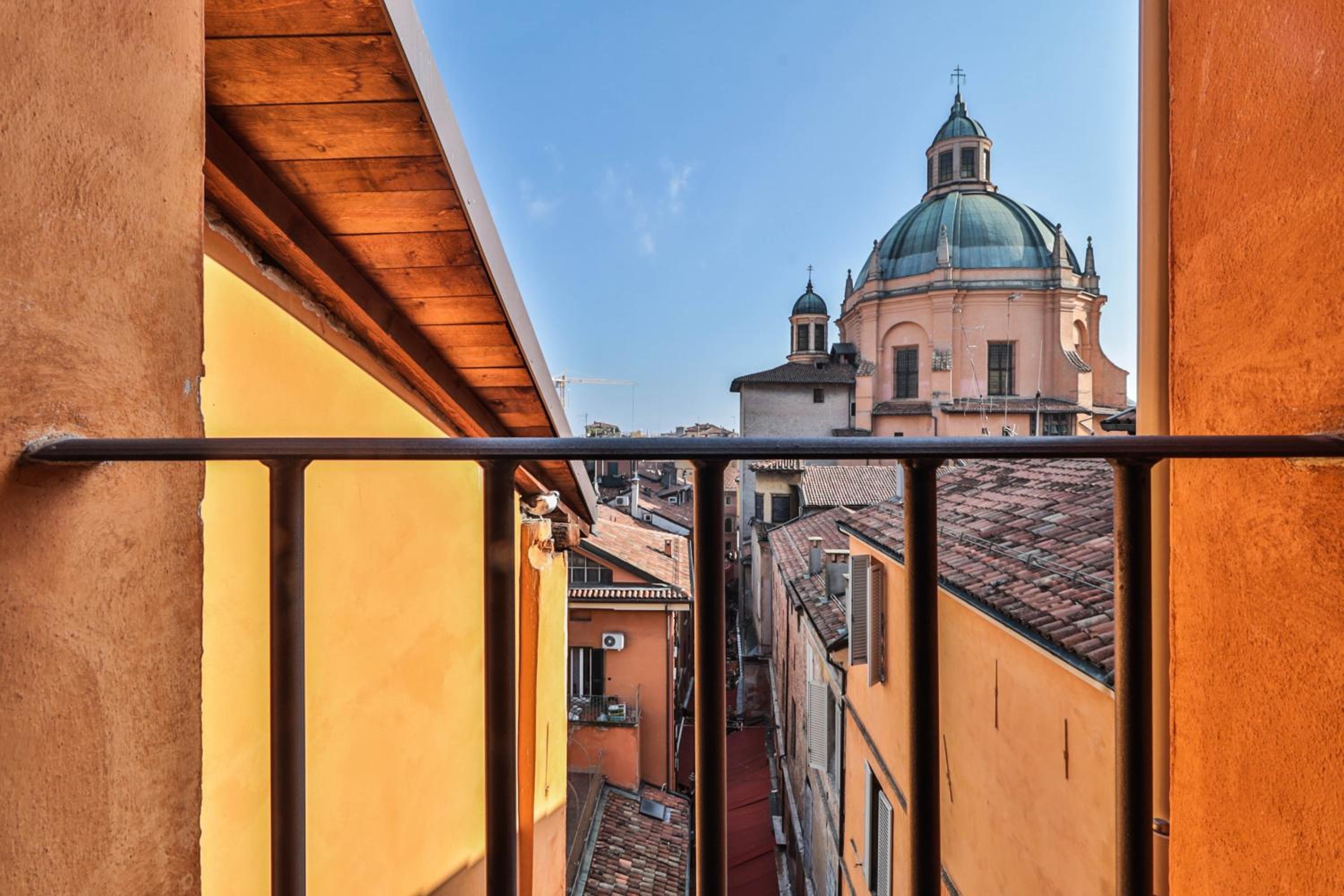 New - Immobo Haurelia - Asinelli Tower View