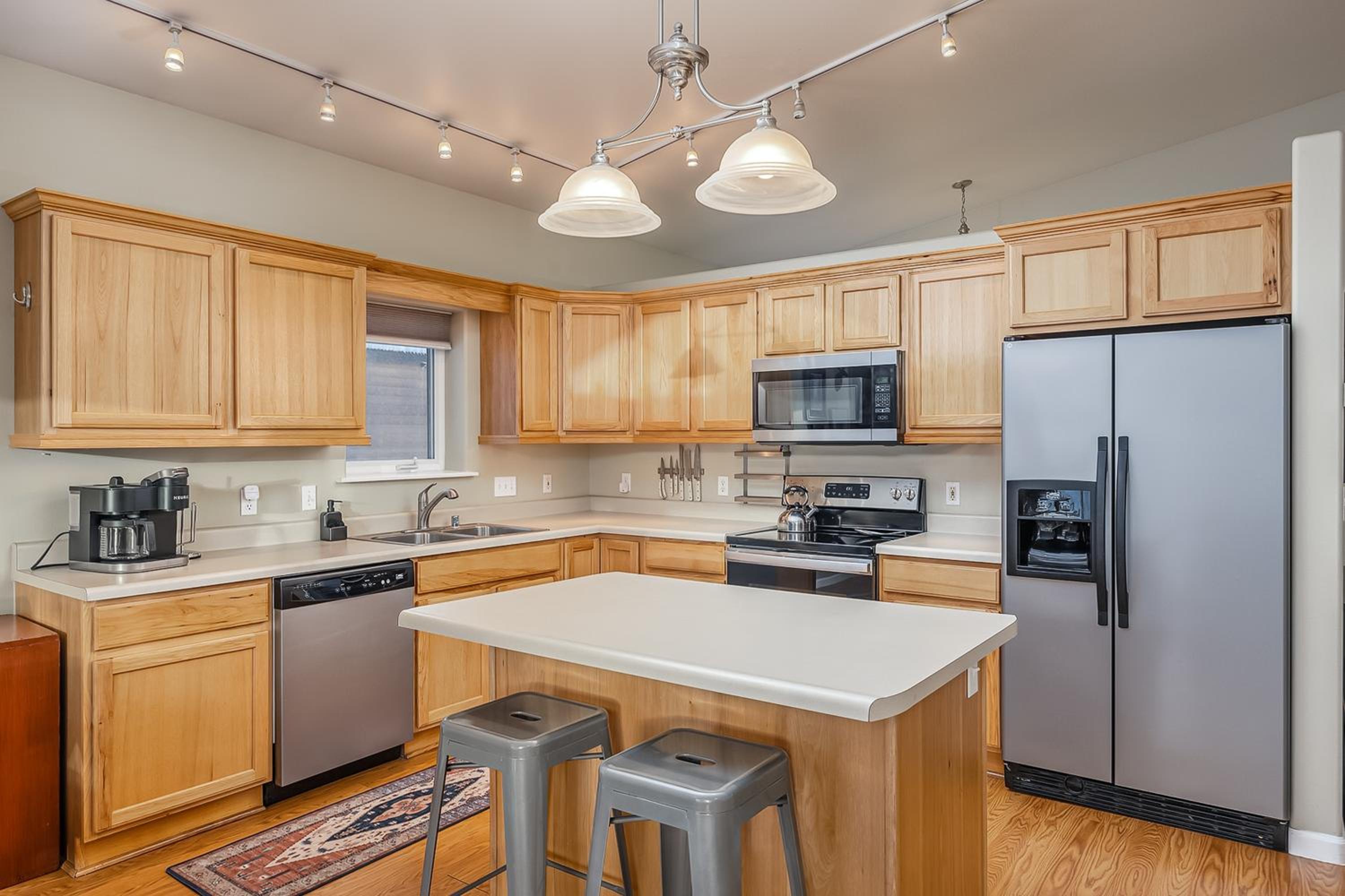Wondrous Willow Dog-Friendly Home in Fairbanks!
