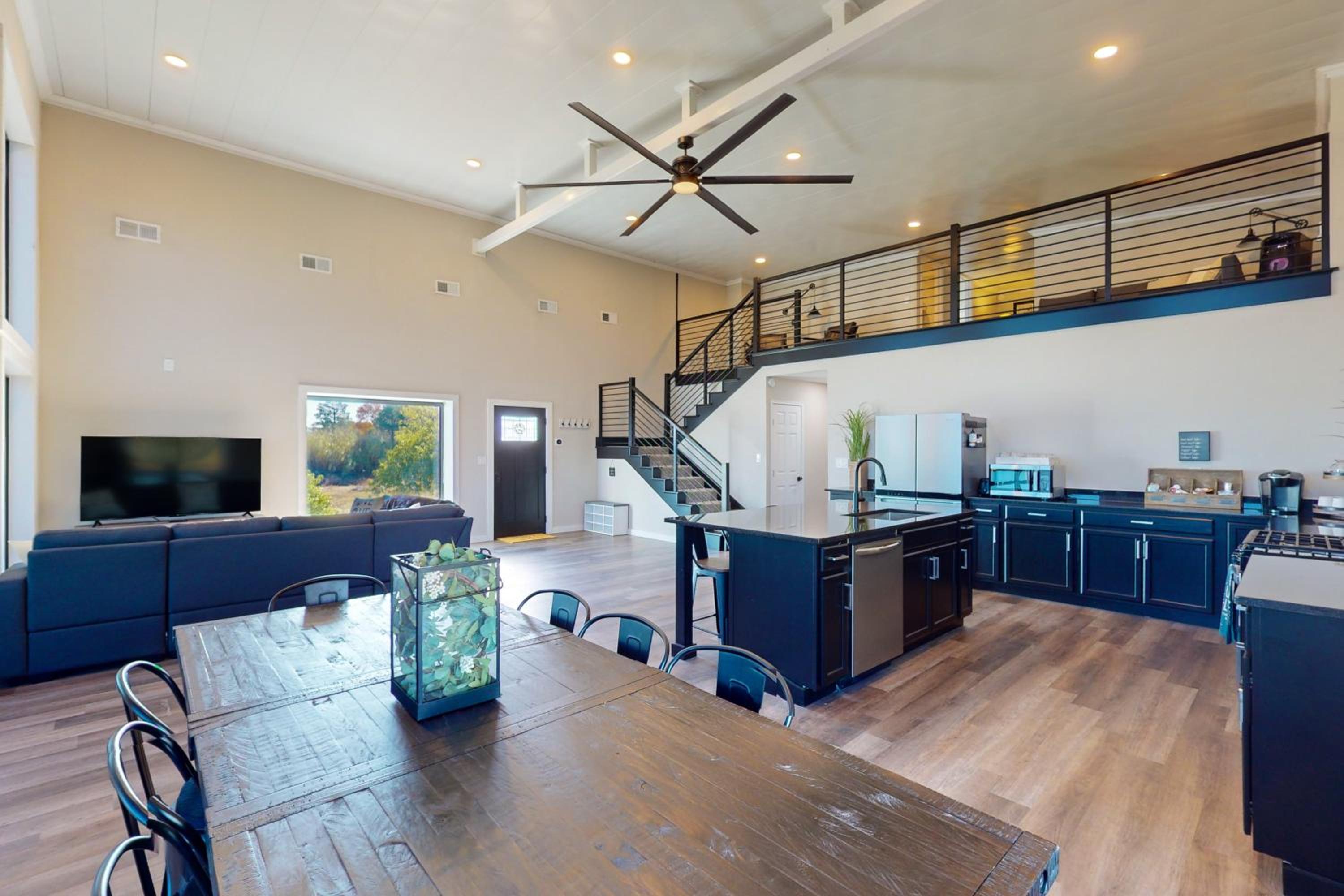 Lakefront Oasis with Water Toys! Breckenridge Home