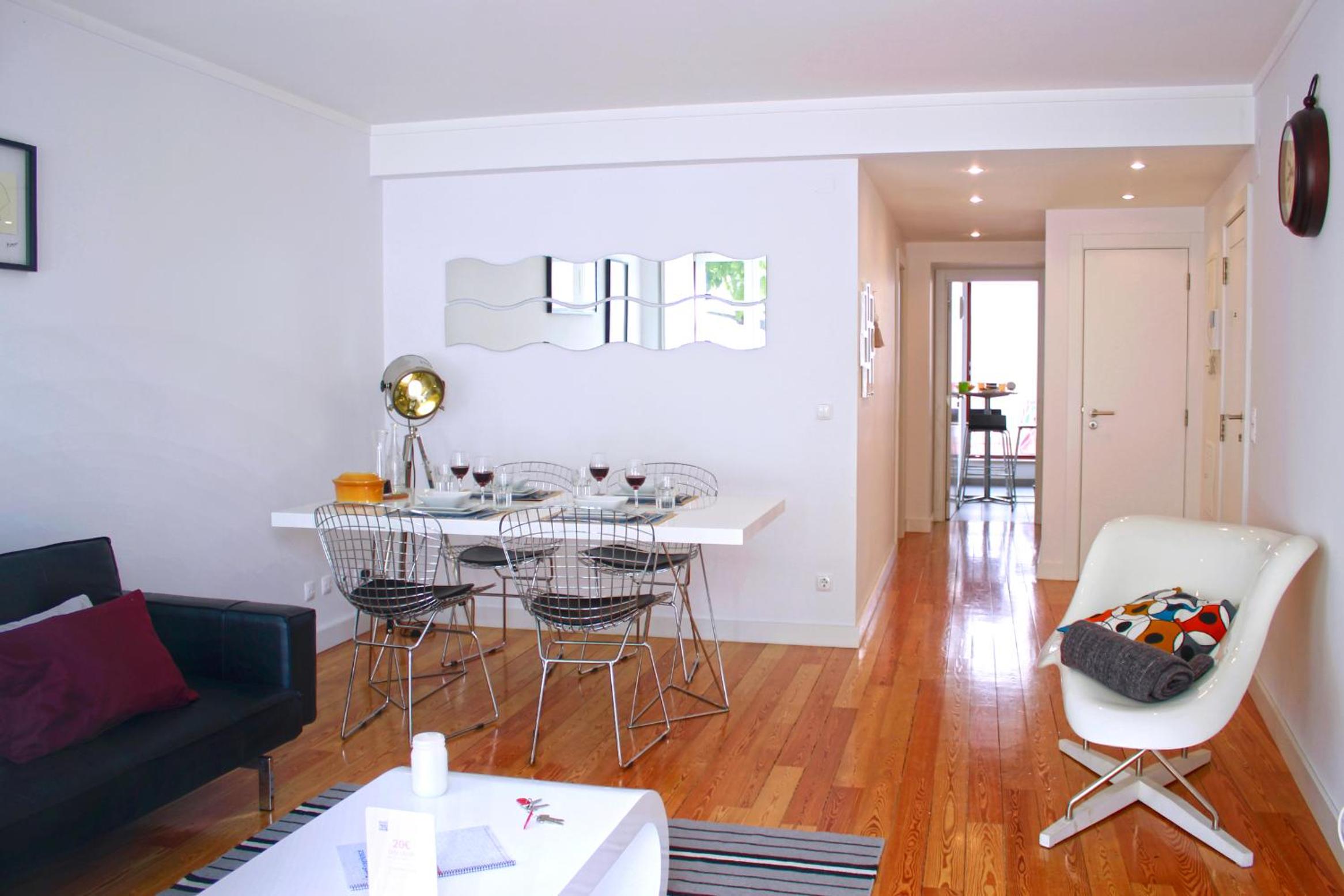 GuestReady - Cosy Flat by Botanical Garden view 4