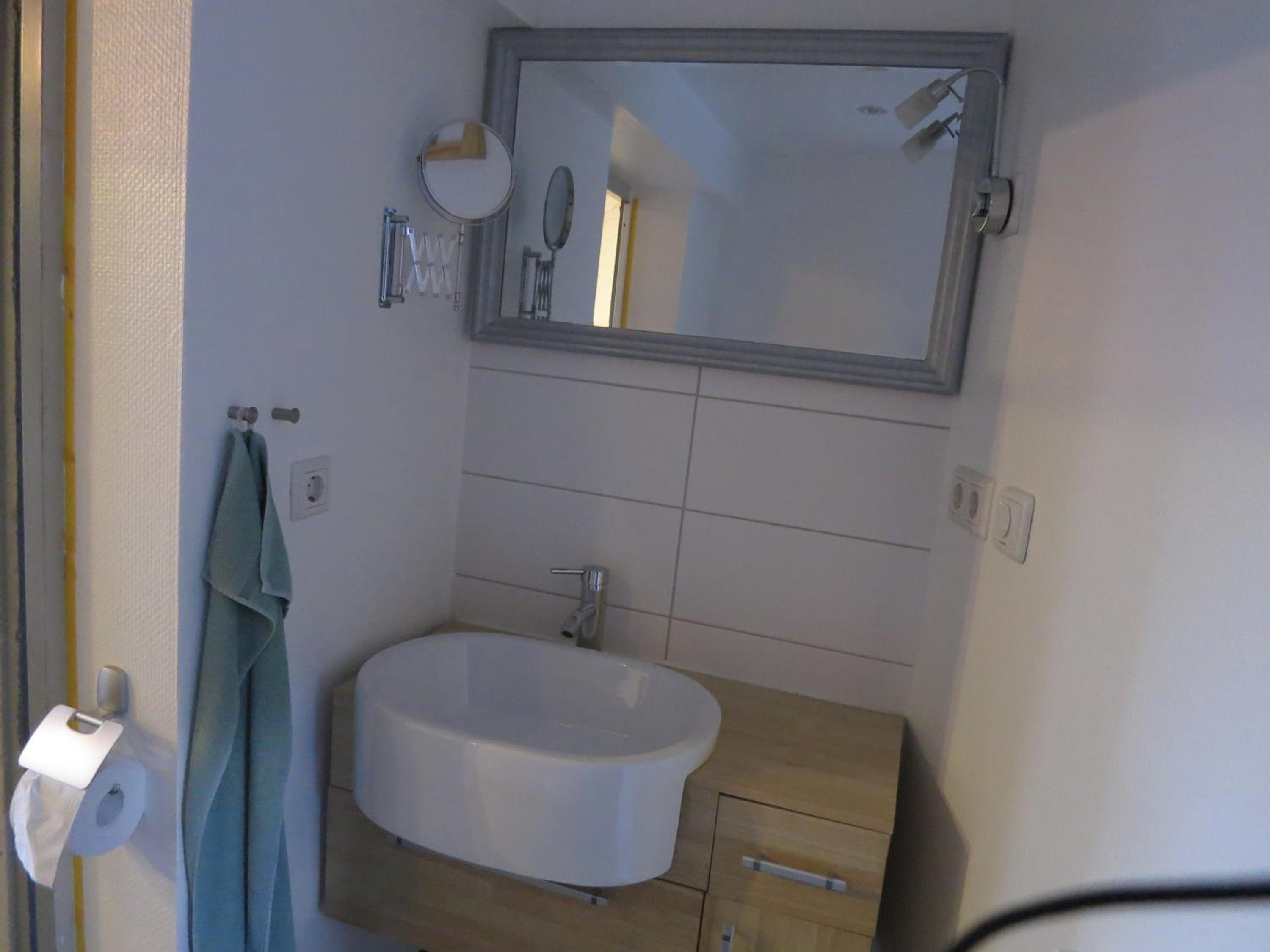 Photo 42