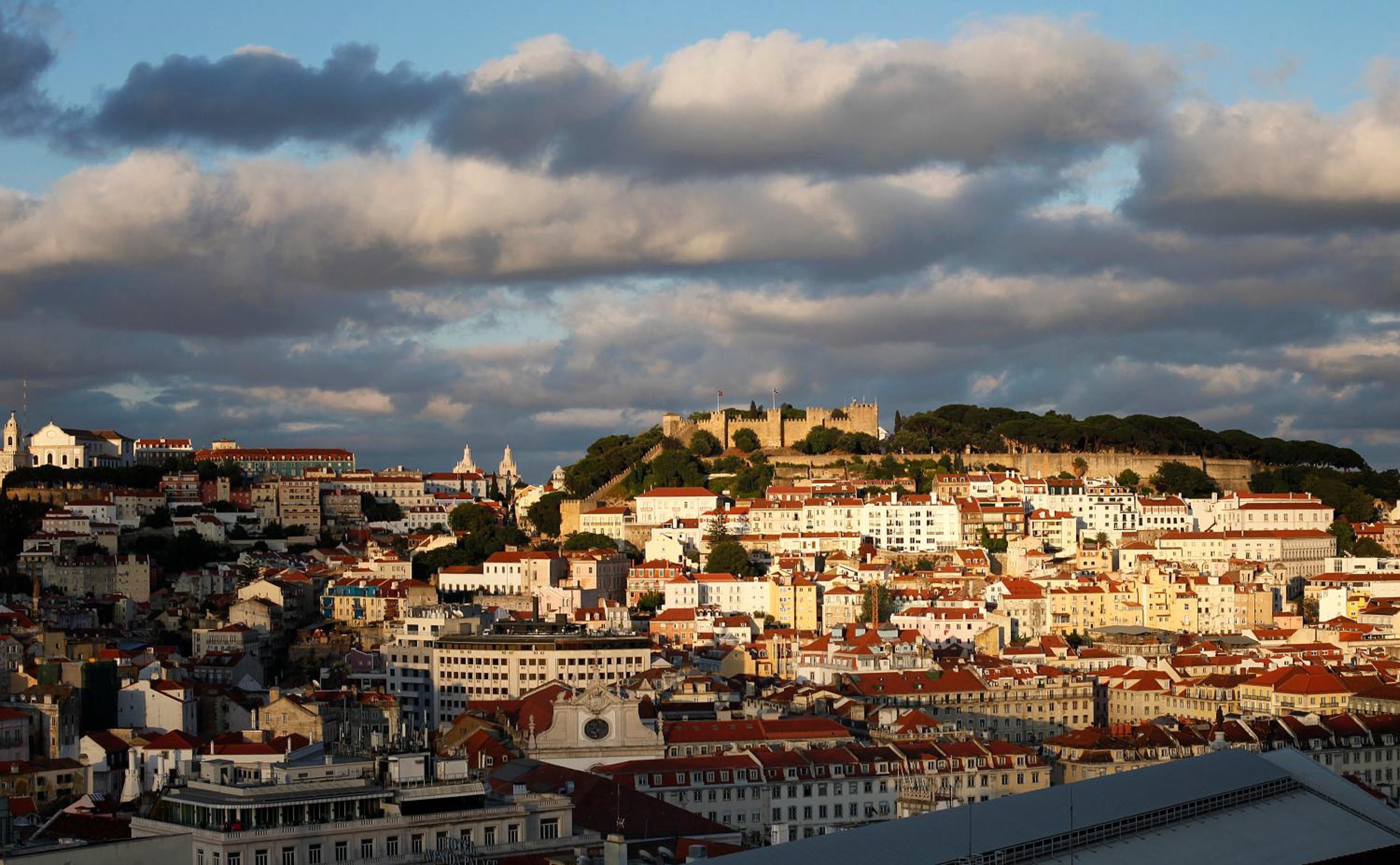 Entre o Carmo e a Trindade view 4