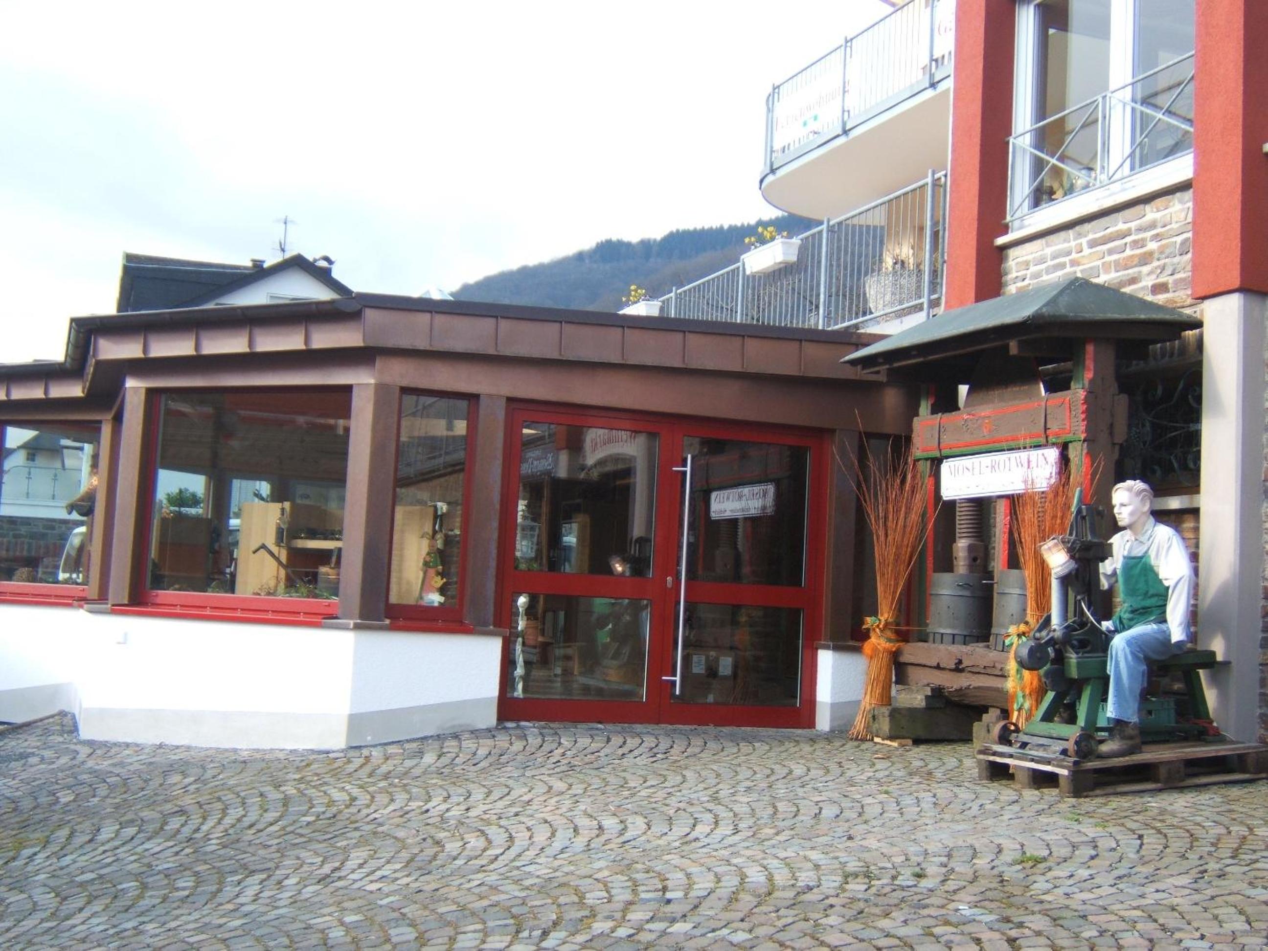 Photo 47