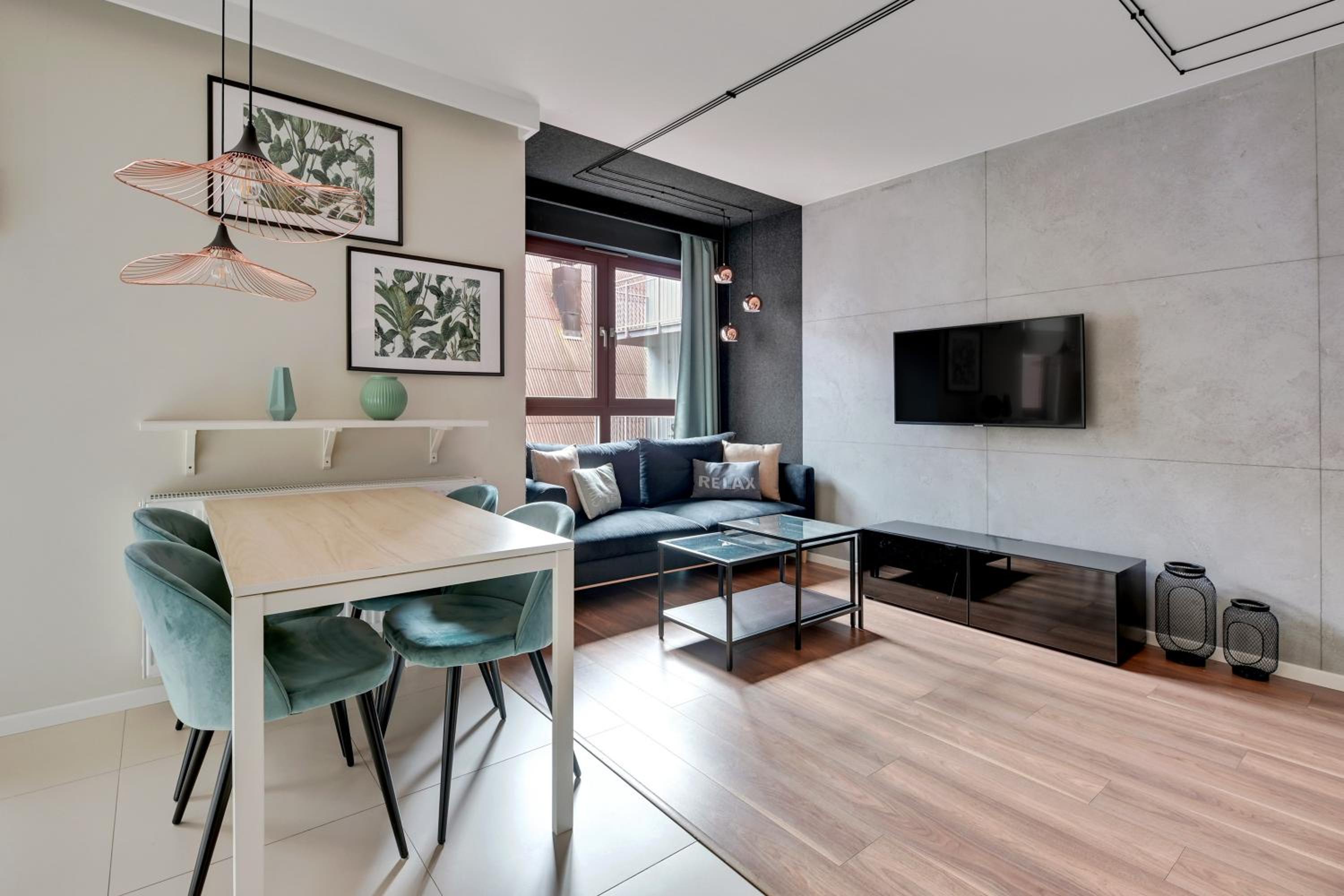 Waterlane Island - Riverview Pool, SPA & Gym by Downtown Apartments