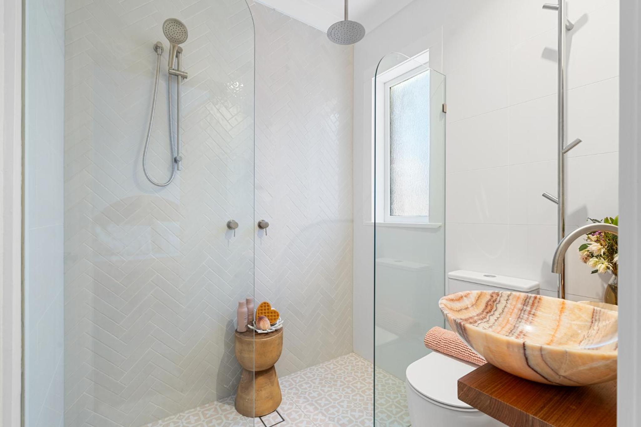 Belles Bondi Beach Apartments - 1 and 2 Bedroom Stays - 500m to beach