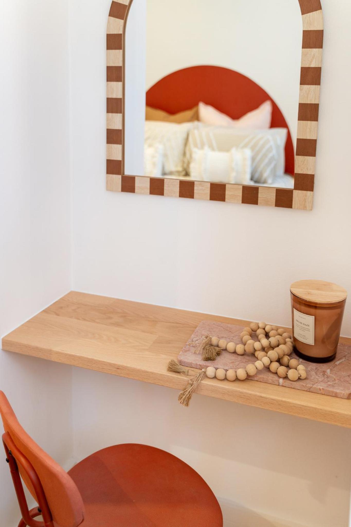 Belles Bondi Beach Apartments - 1 and 2 Bedroom Stays - 500m to beach