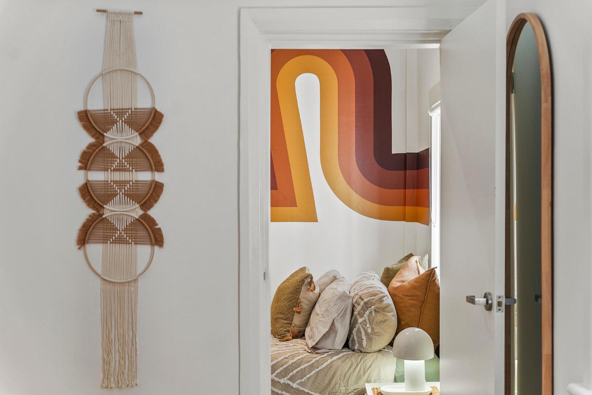 Belles Bondi Beach Apartments - 1 and 2 Bedroom Stays - 500m to beach