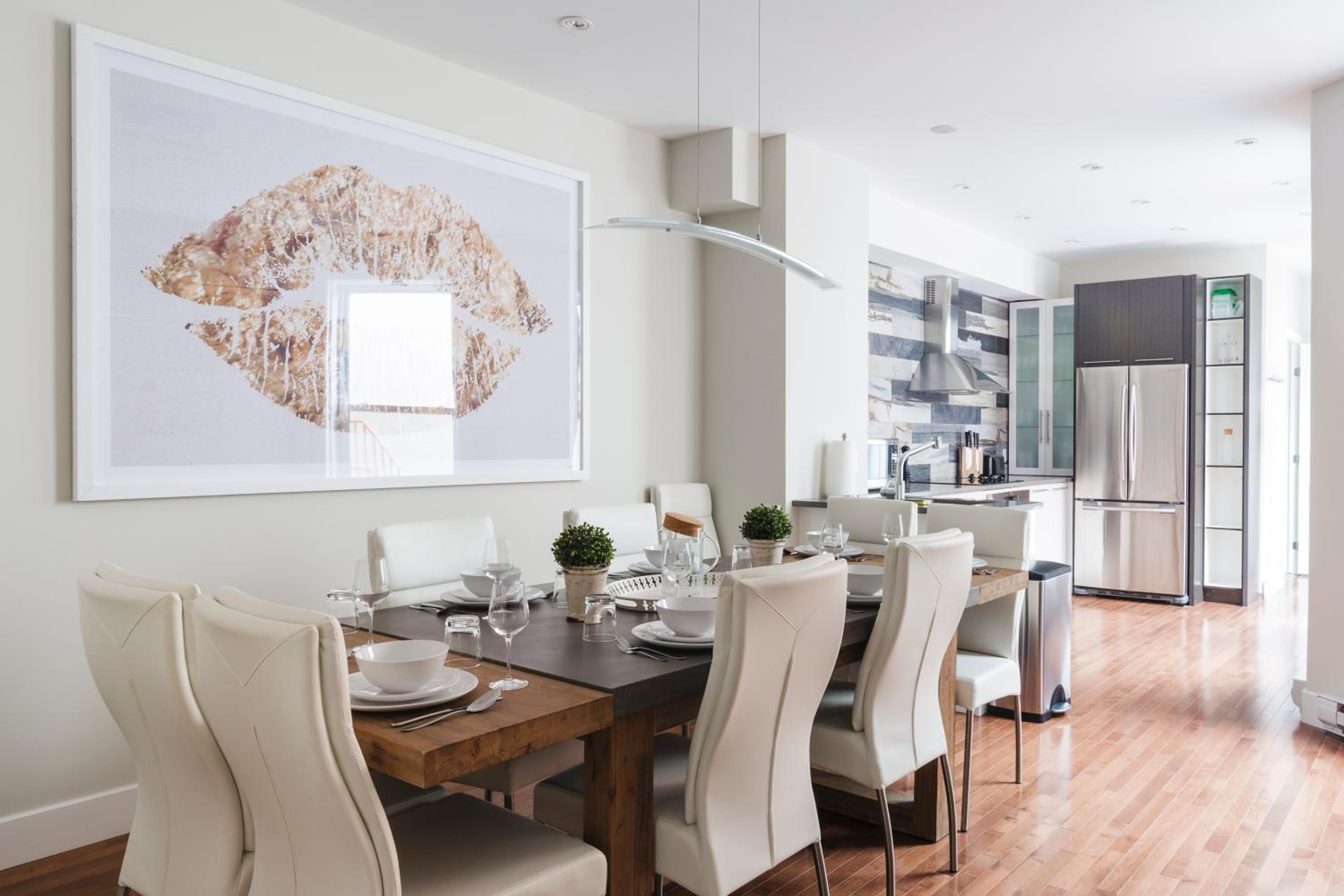 MTLVacationRentals - The FabFour