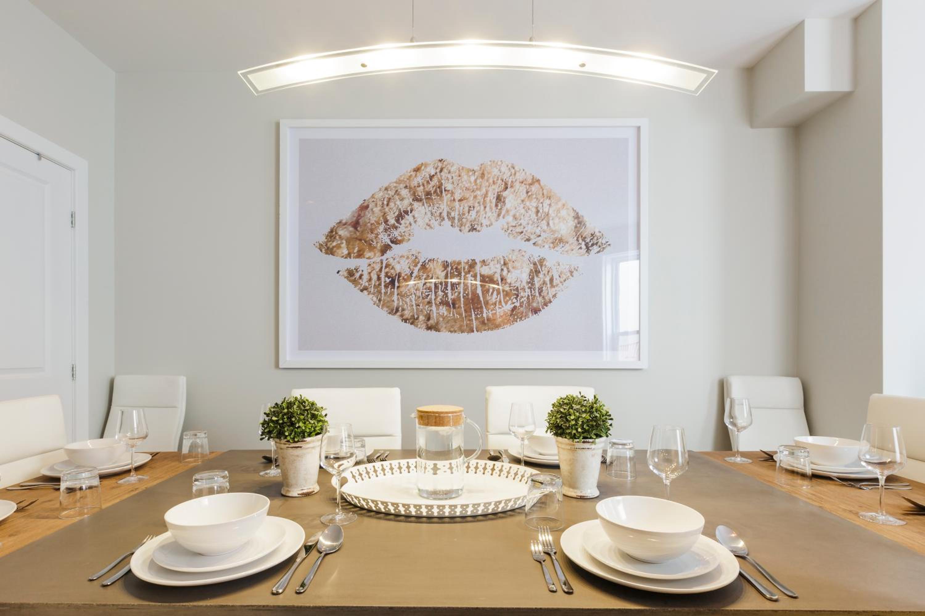 MTLVacationRentals - The FabFour