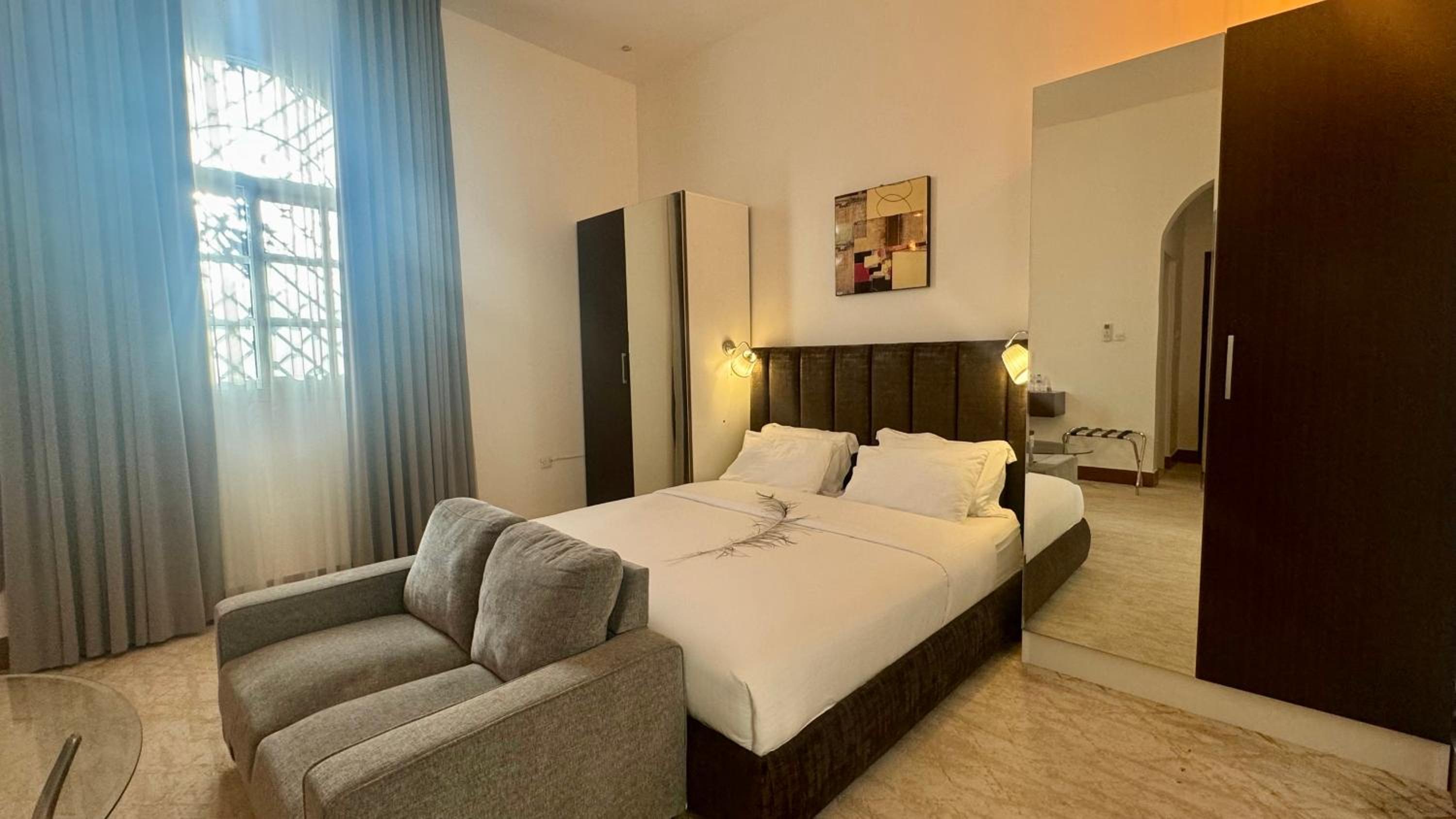 2 Bedroom Villa in Ras Al Khaimah with Privat swimming Pool 3