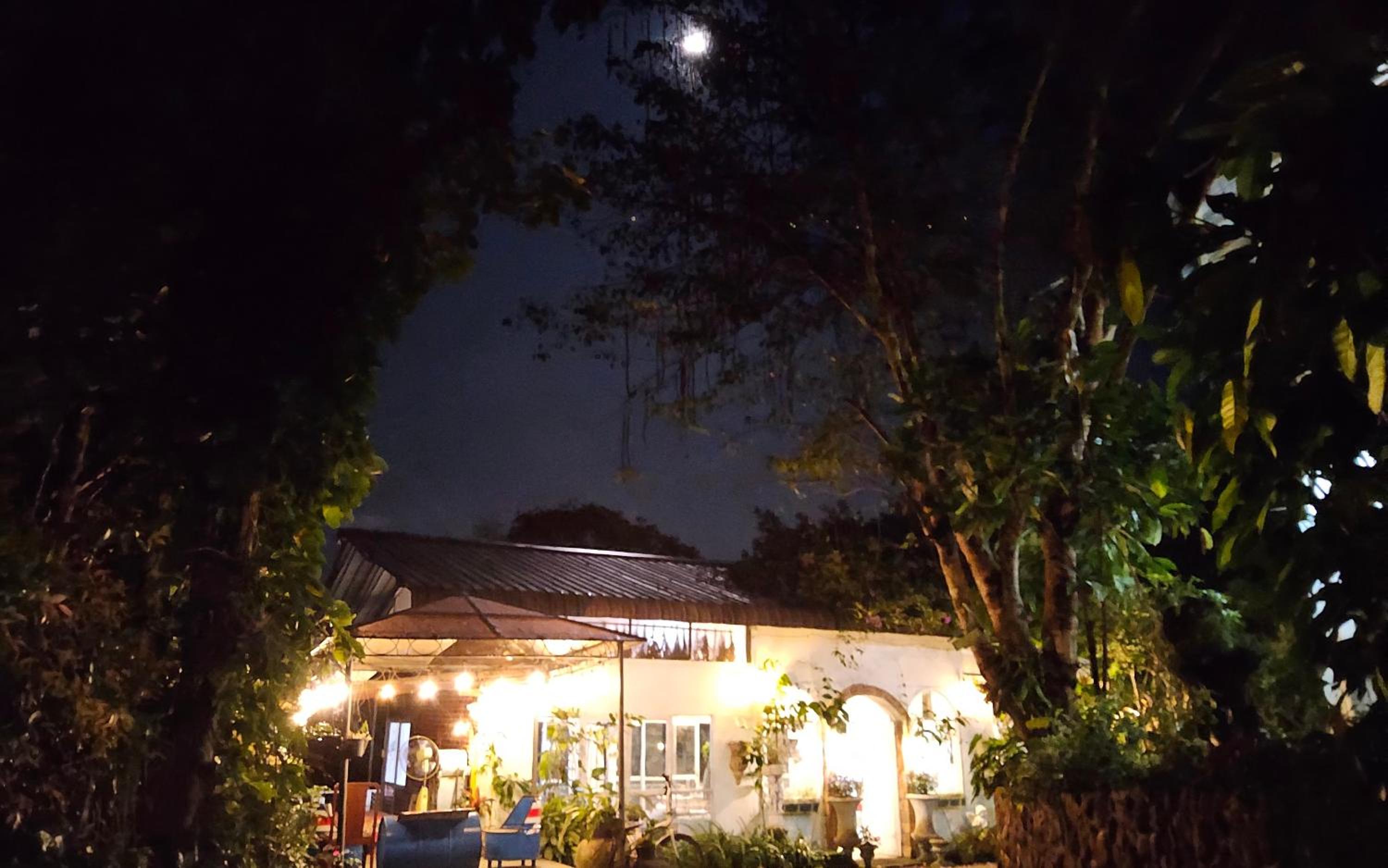 Balmy Hideout Cafe & Homestay