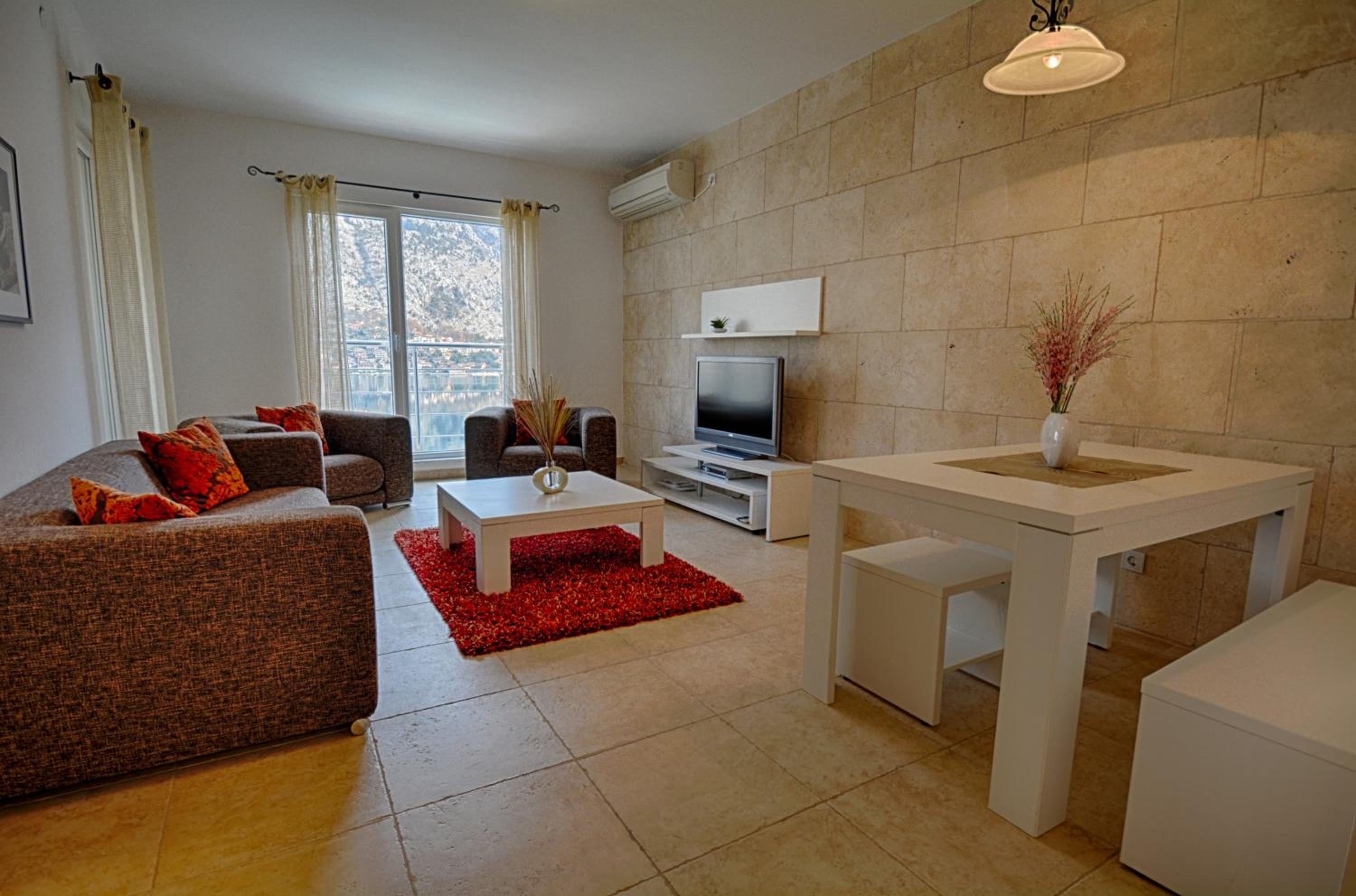 Muo Apartments