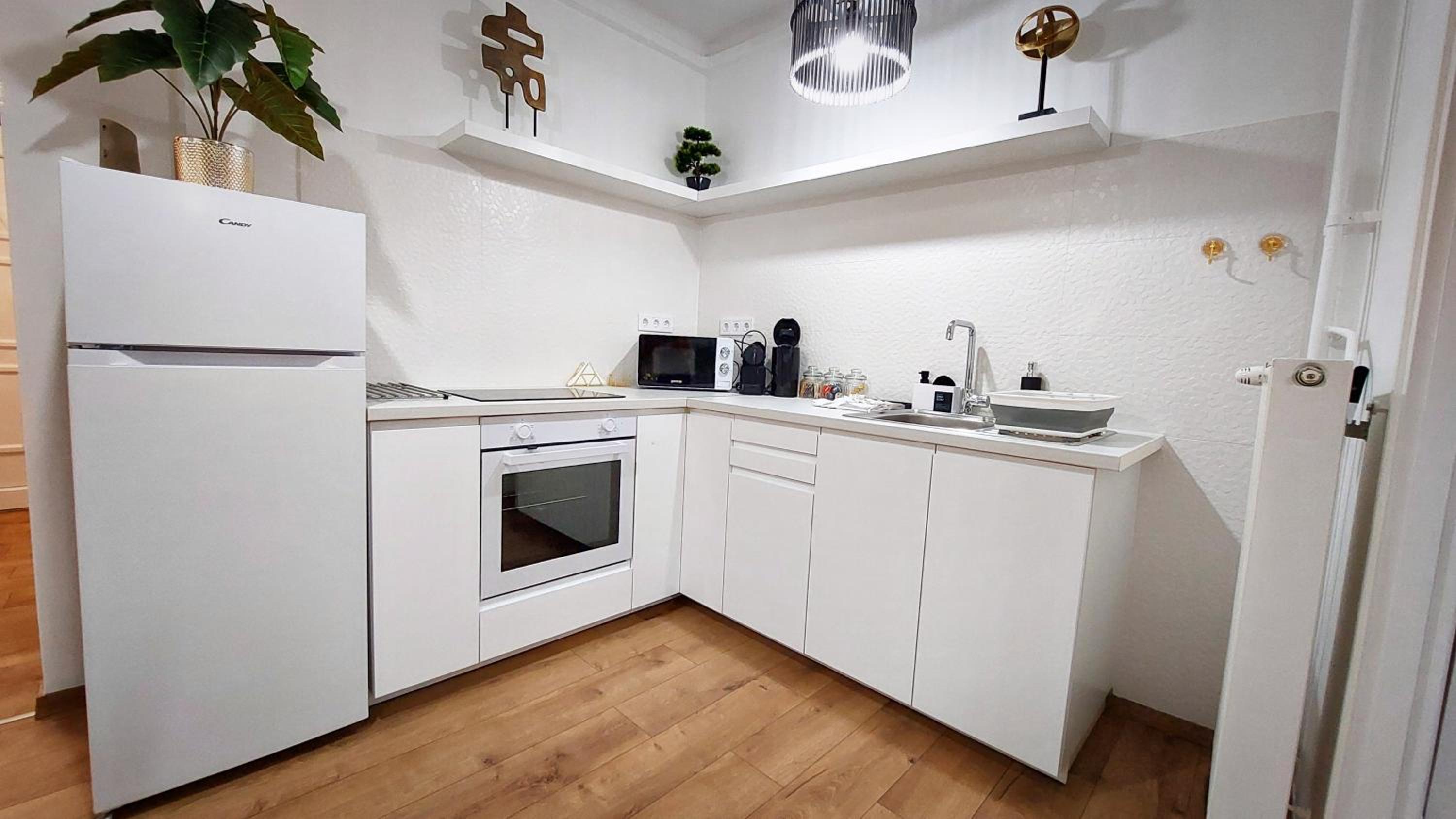 Central Station Lux Downtown Apartman