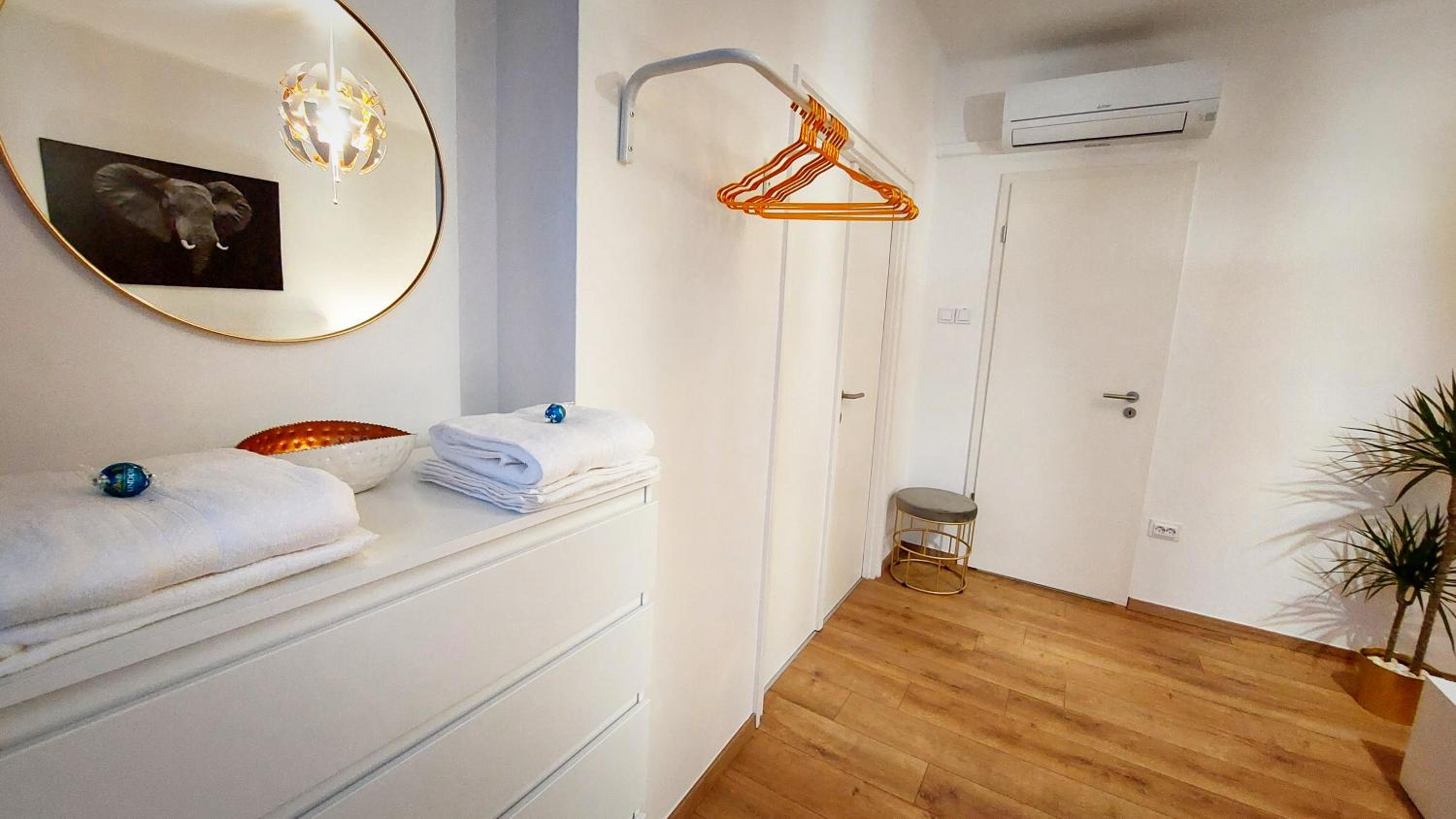 Central Station Lux Downtown Apartman