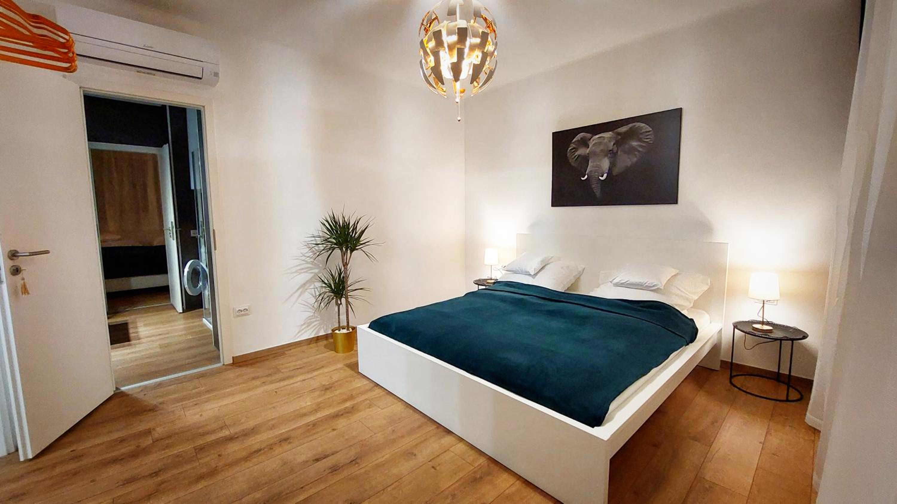 Central Station Lux Downtown Apartman
