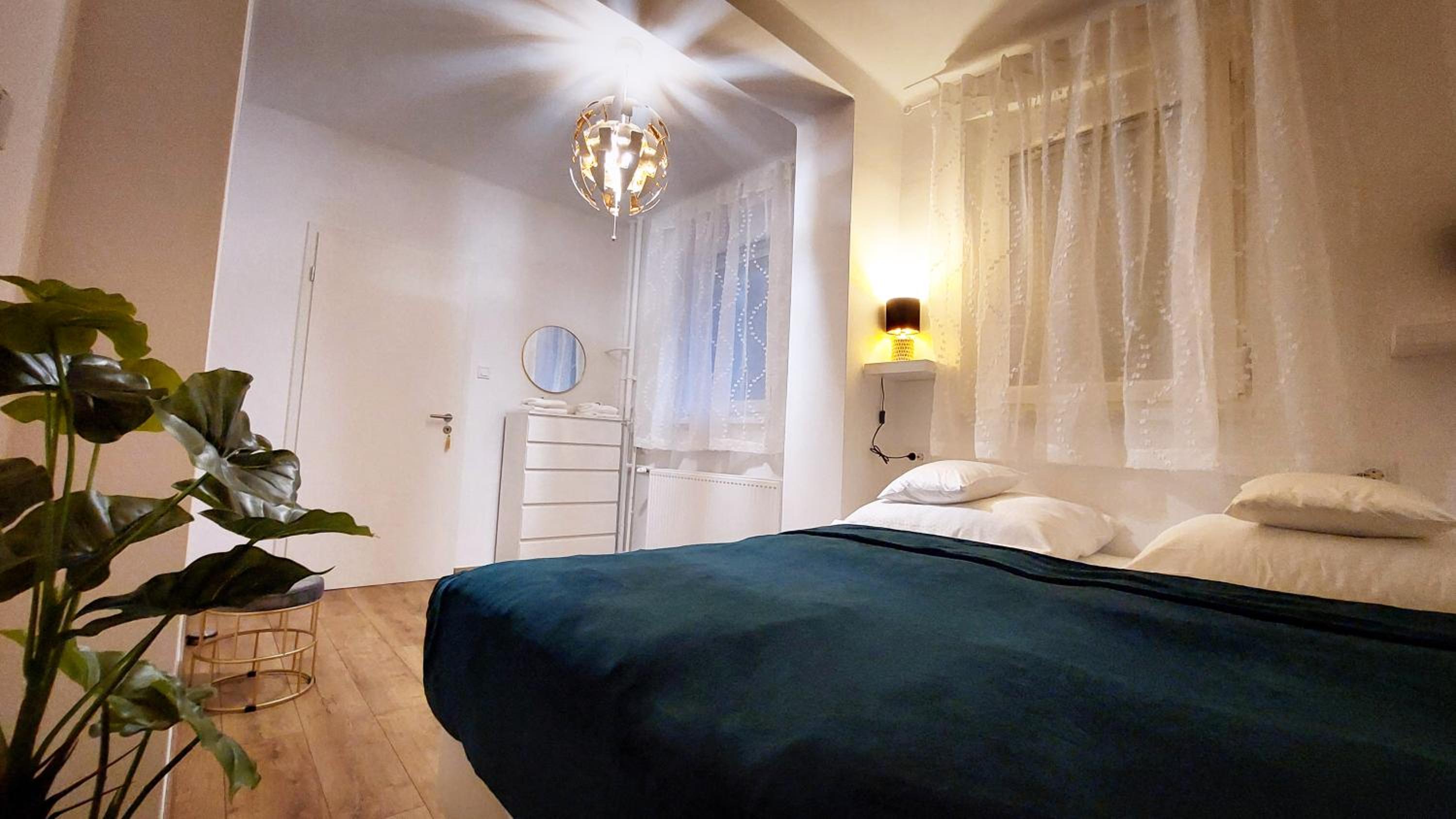 Central Station Lux Downtown Apartman