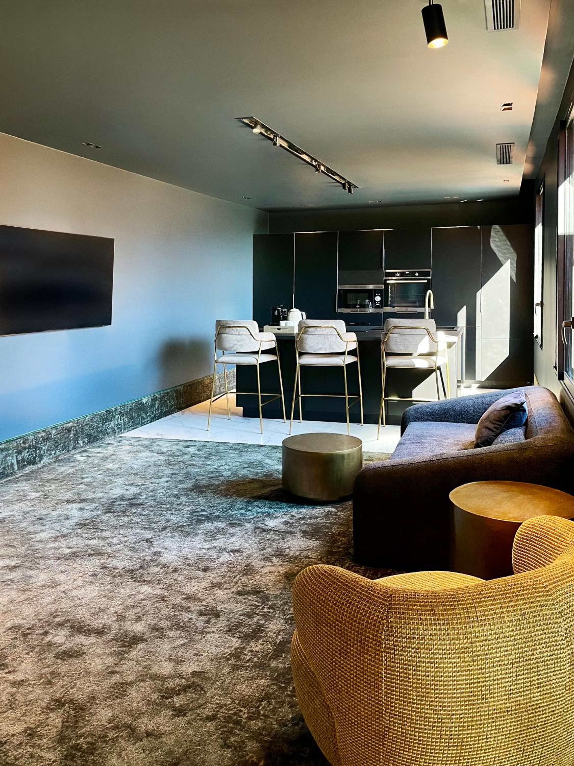 EZE BEACH Residence