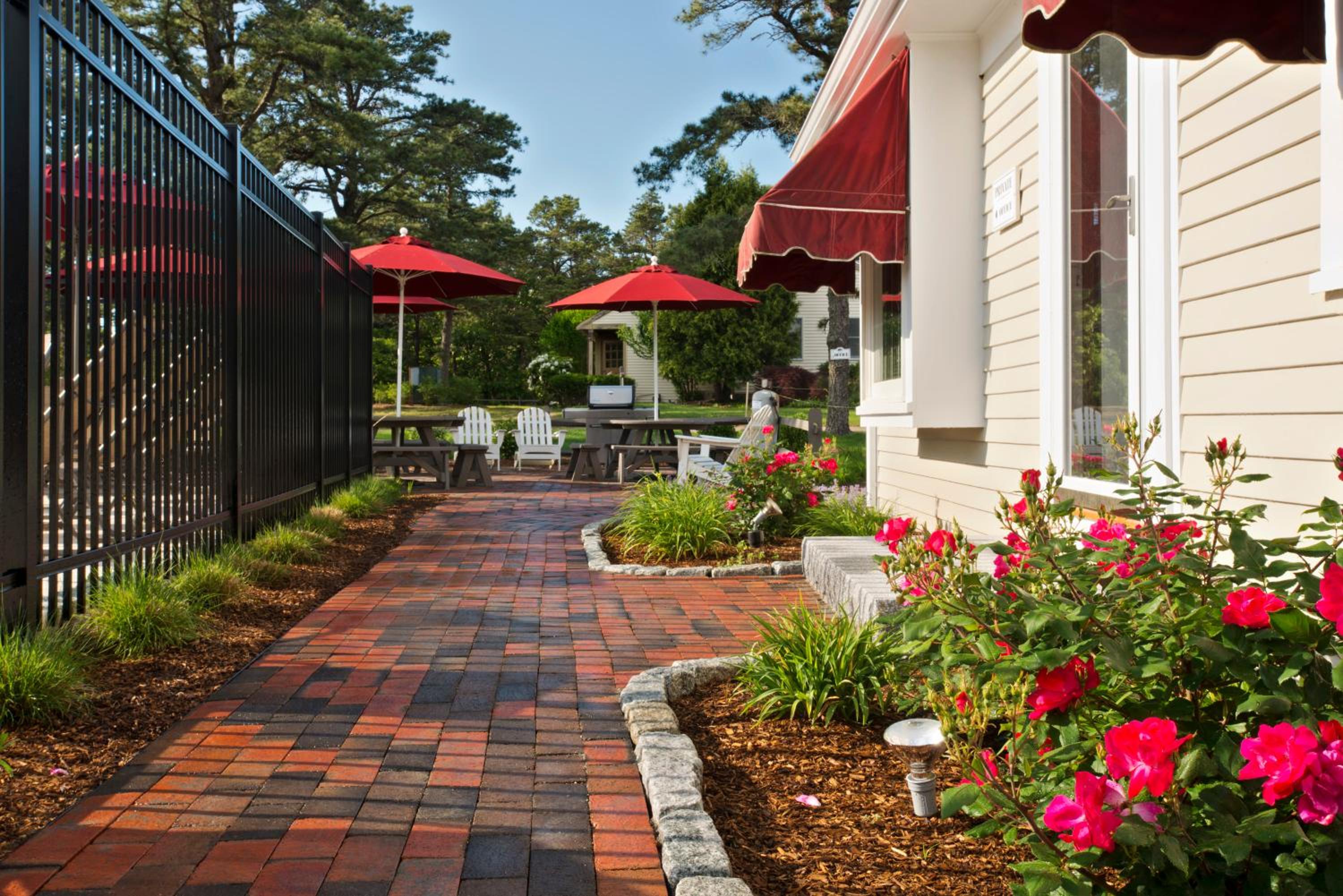 Wellfleet Motel & Lodge