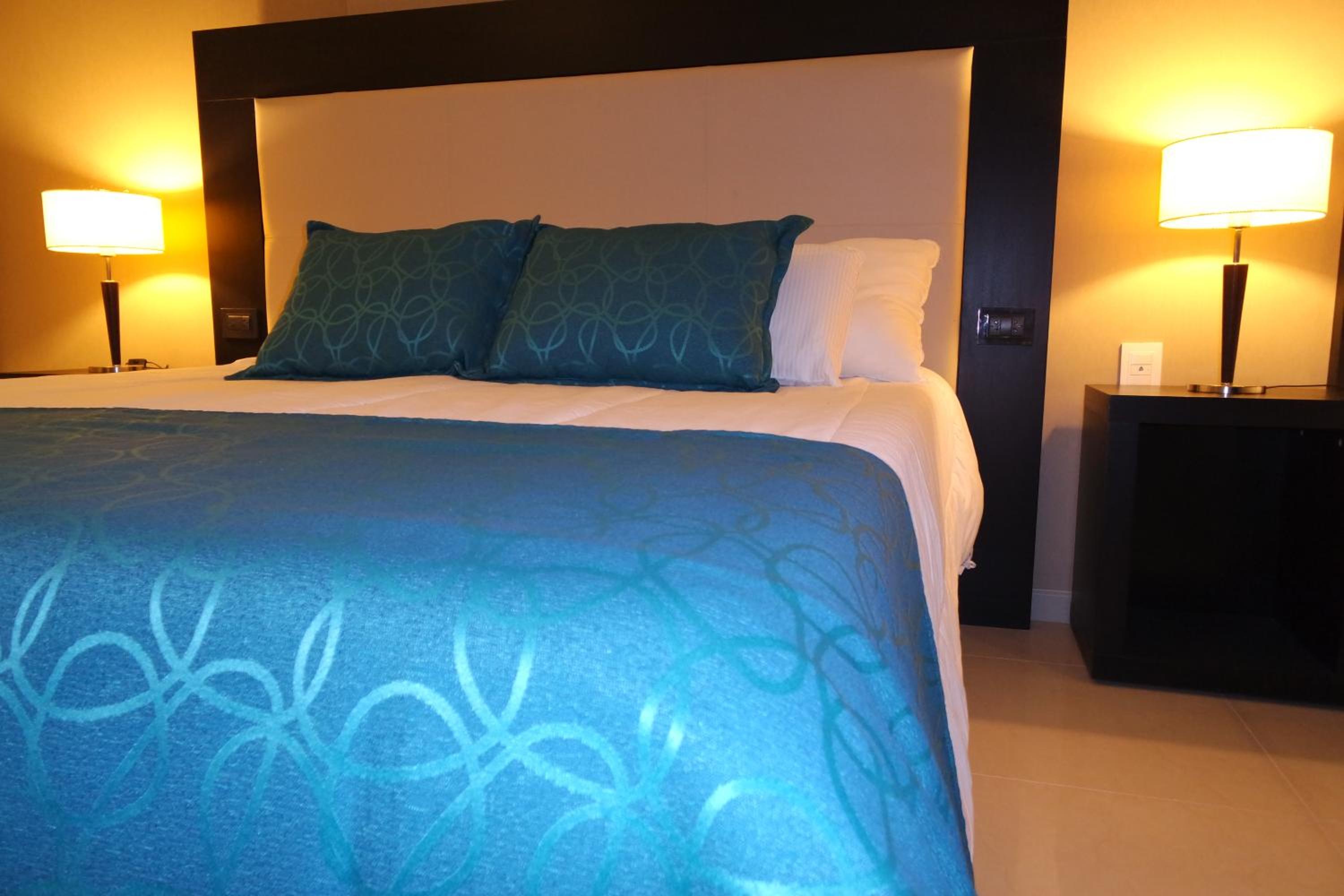 Arena Resort