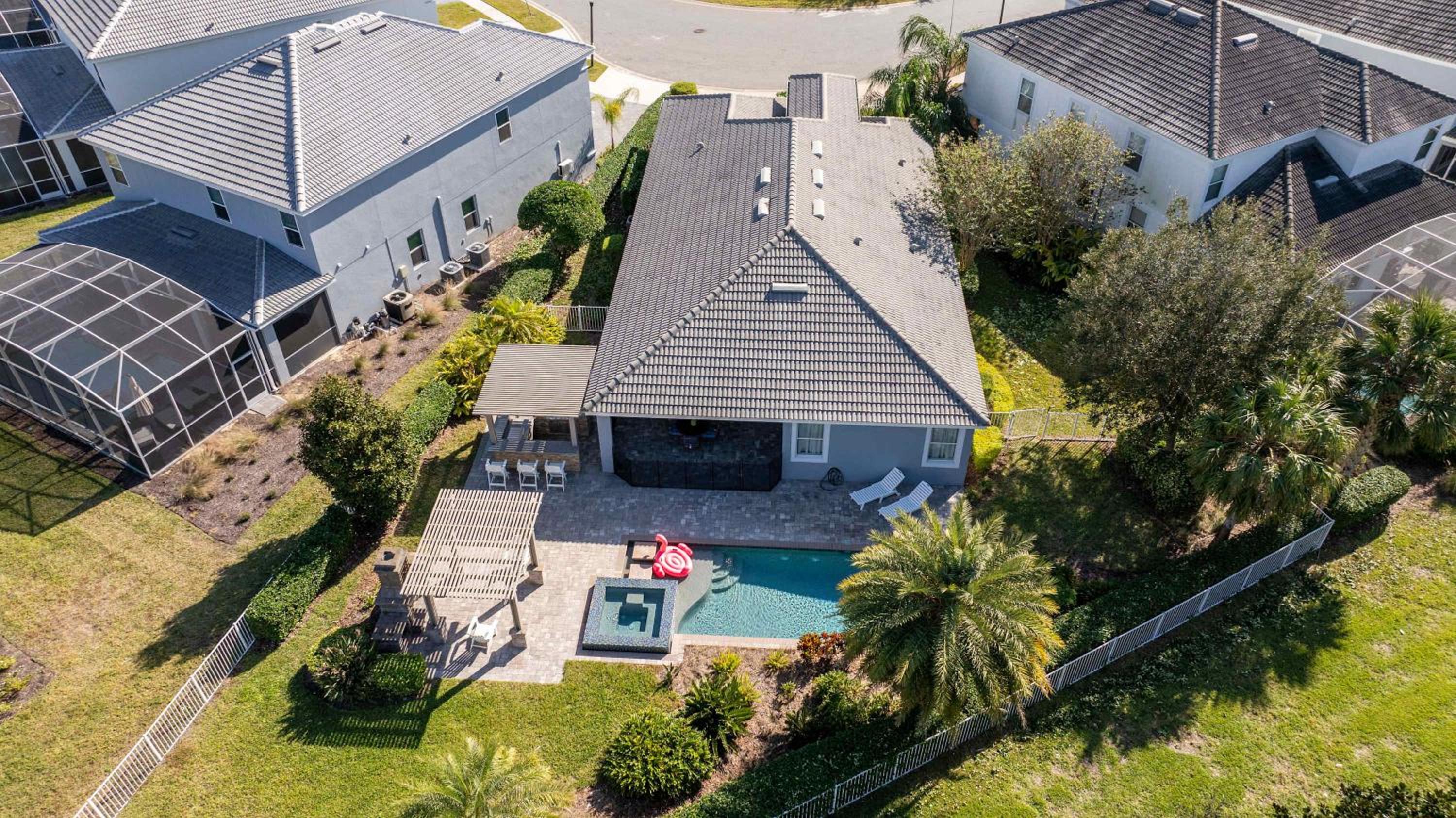 Luxurious 4Bd Villa Private Pool & Spa at Champions Gate Resort 9021