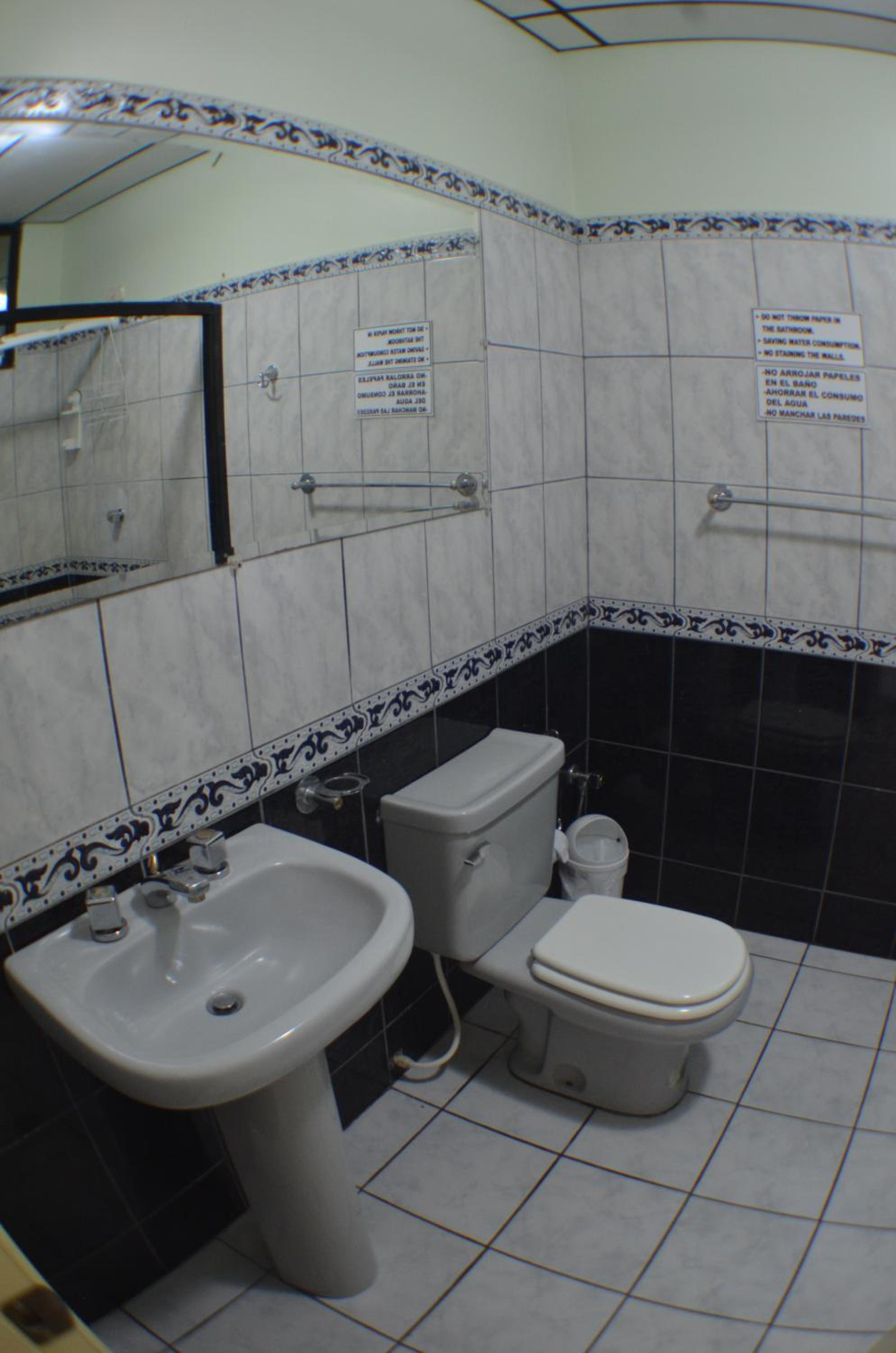 Hostal Andry