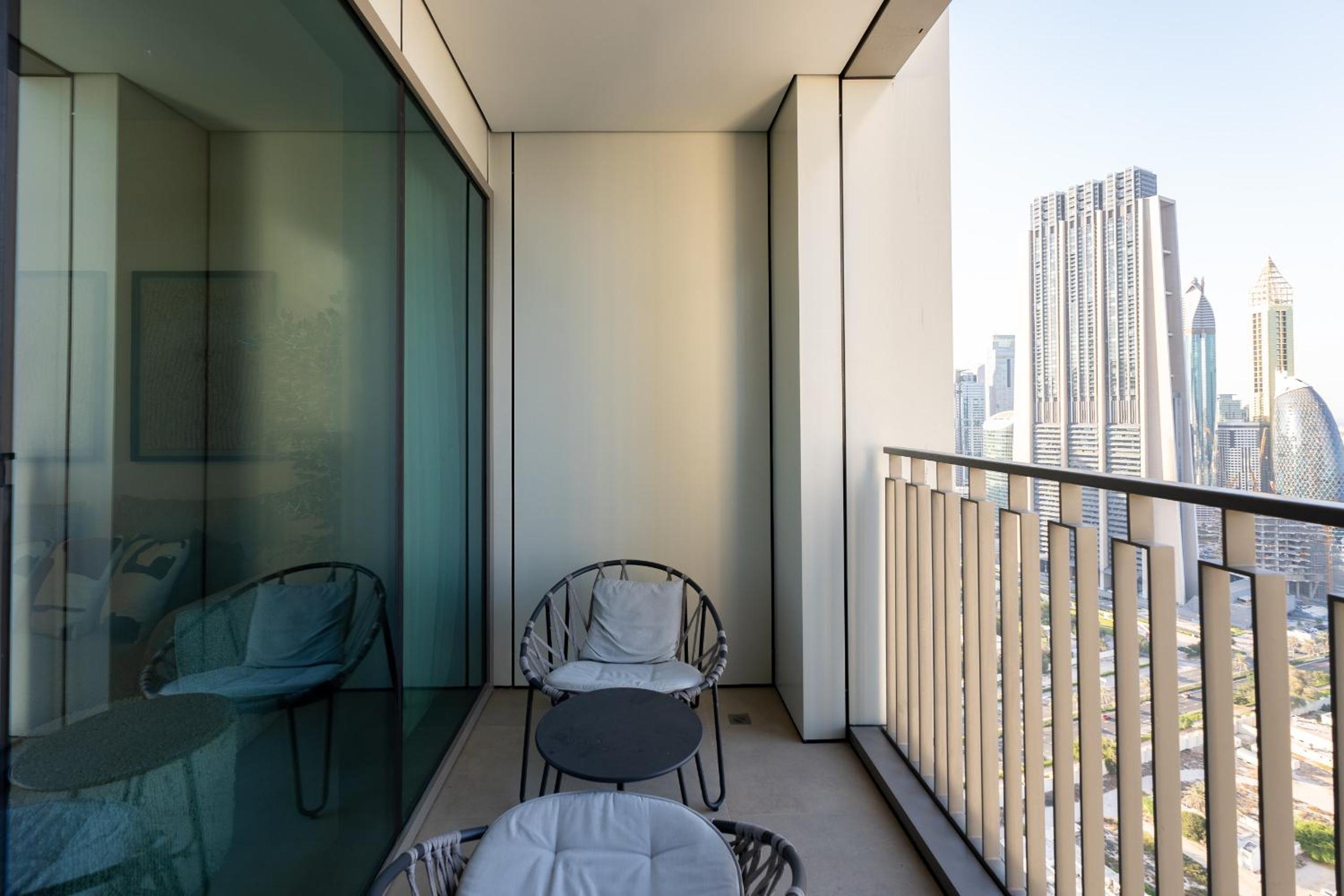 Downtown Views II City View, Downtown Dubai - Mint Stay