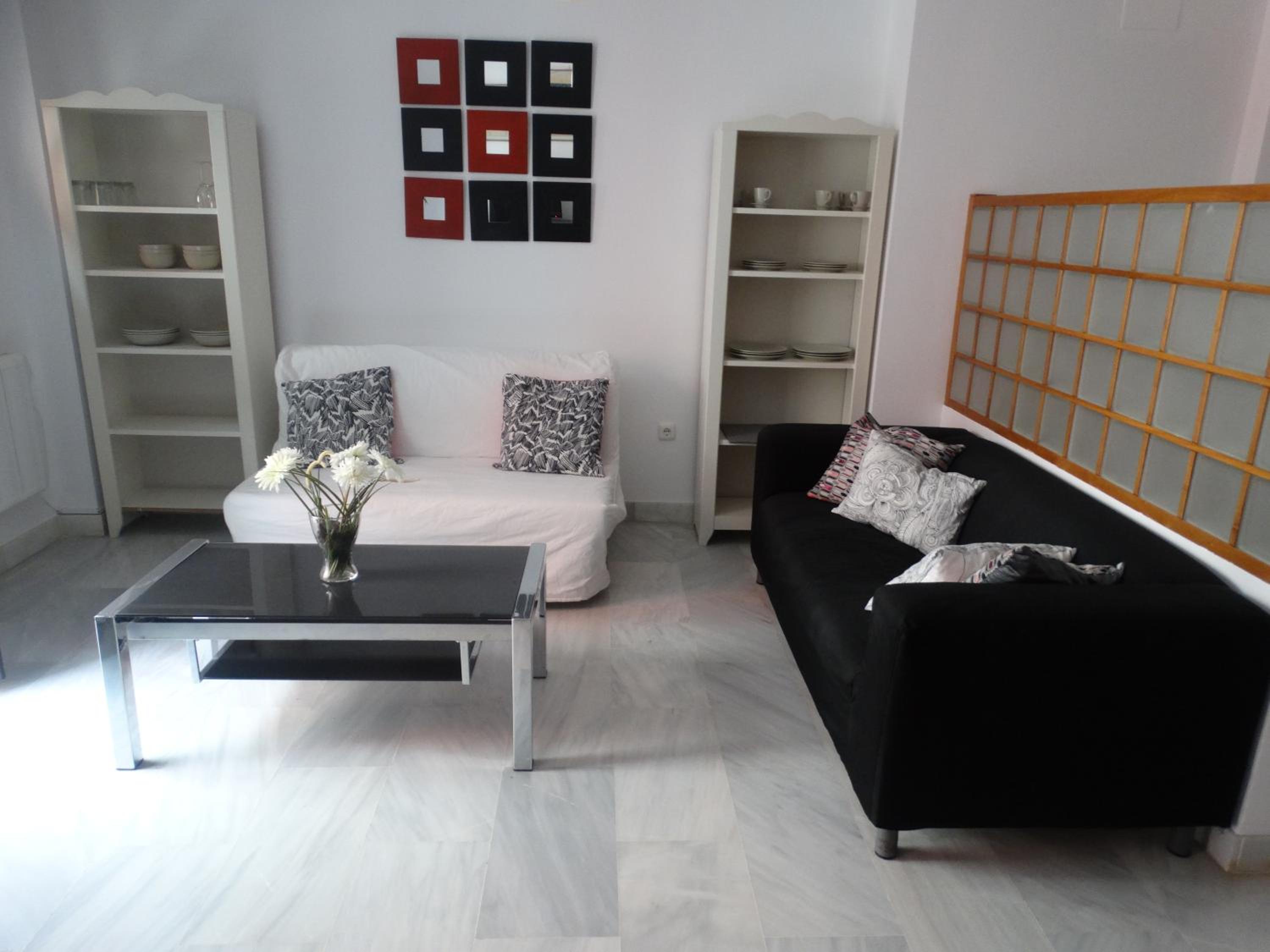 Málaga Apartamentos - Jinetes, 13