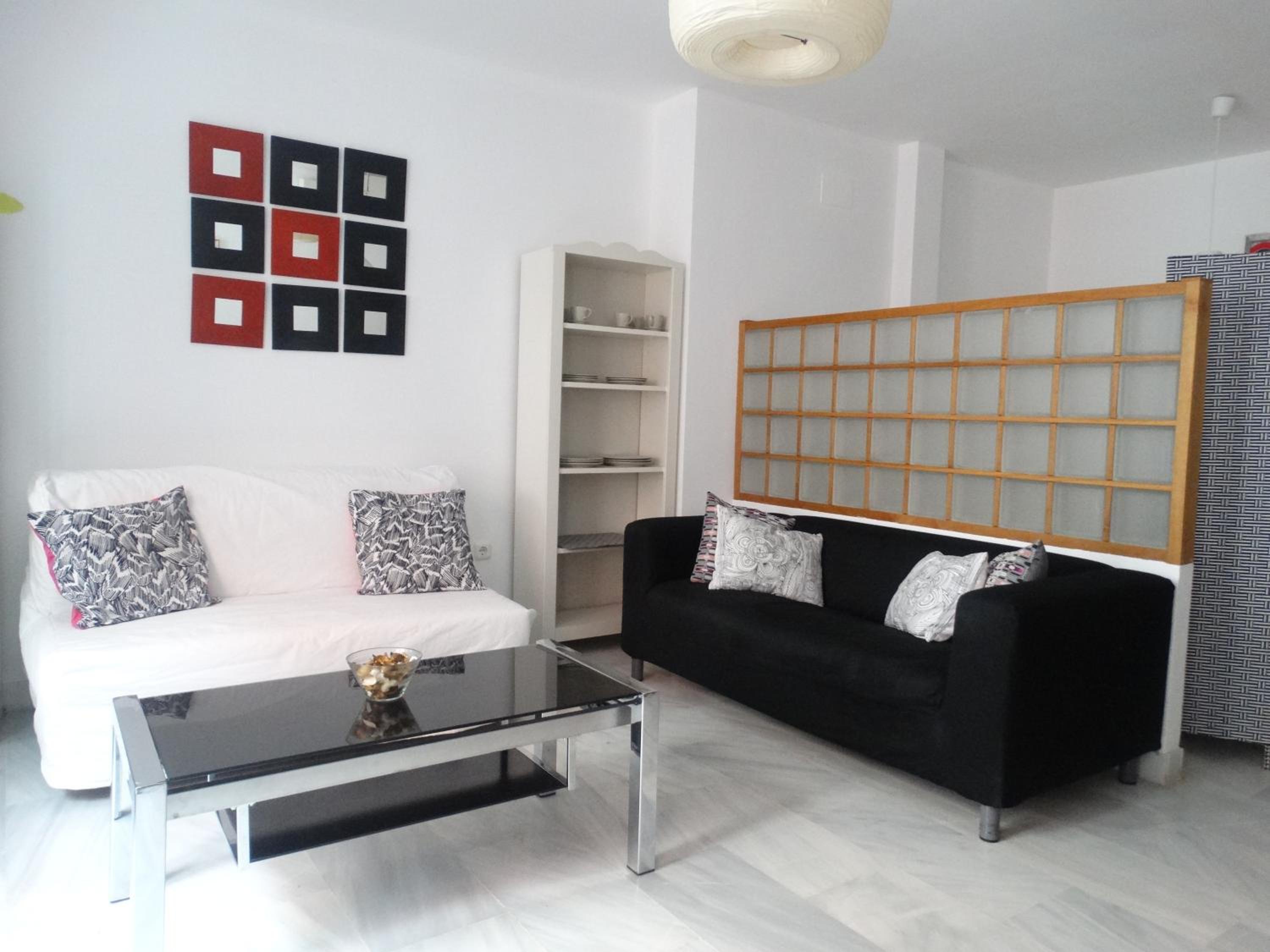 Málaga Apartamentos - Jinetes, 13