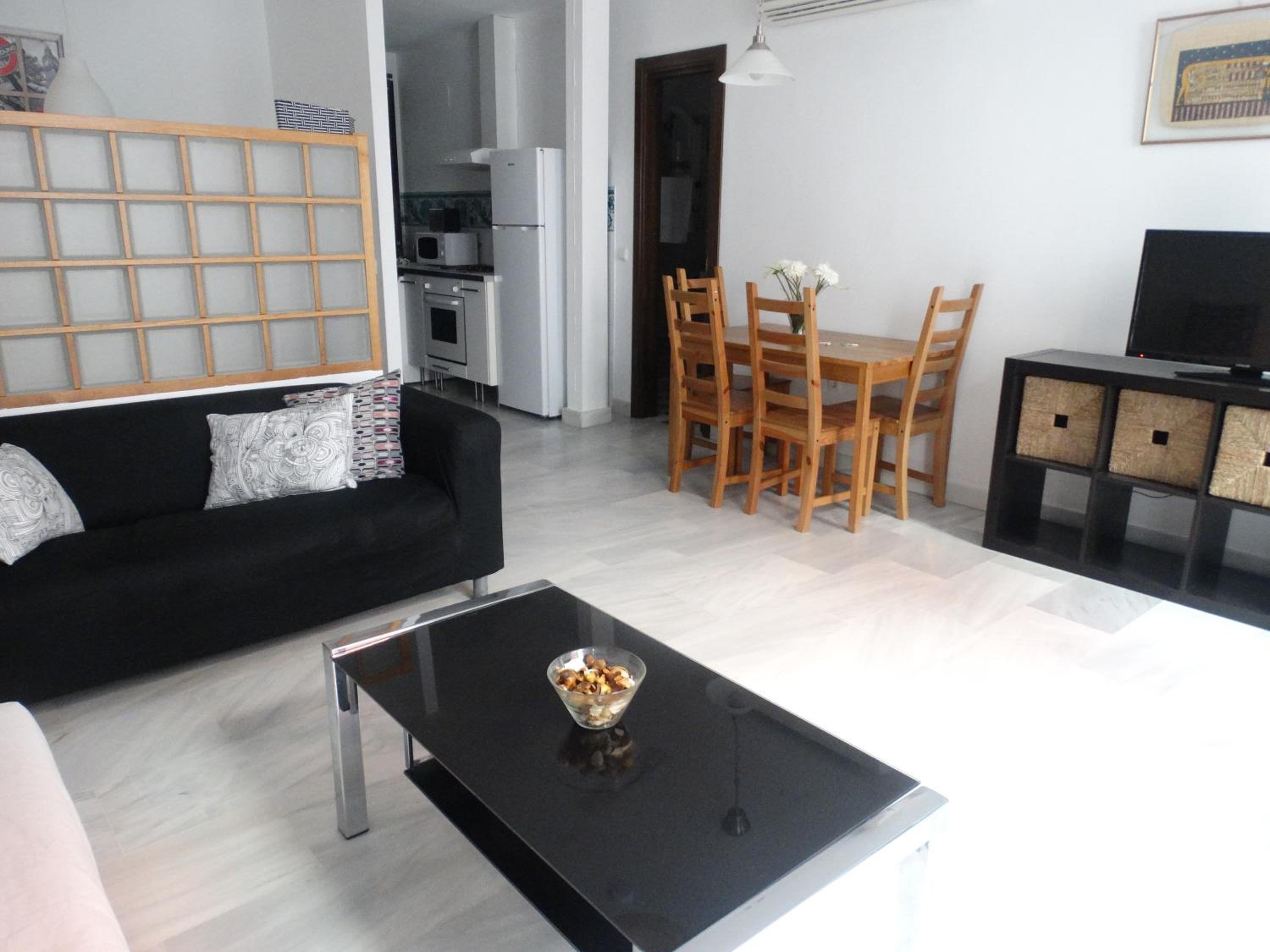 Málaga Apartamentos - Jinetes, 13