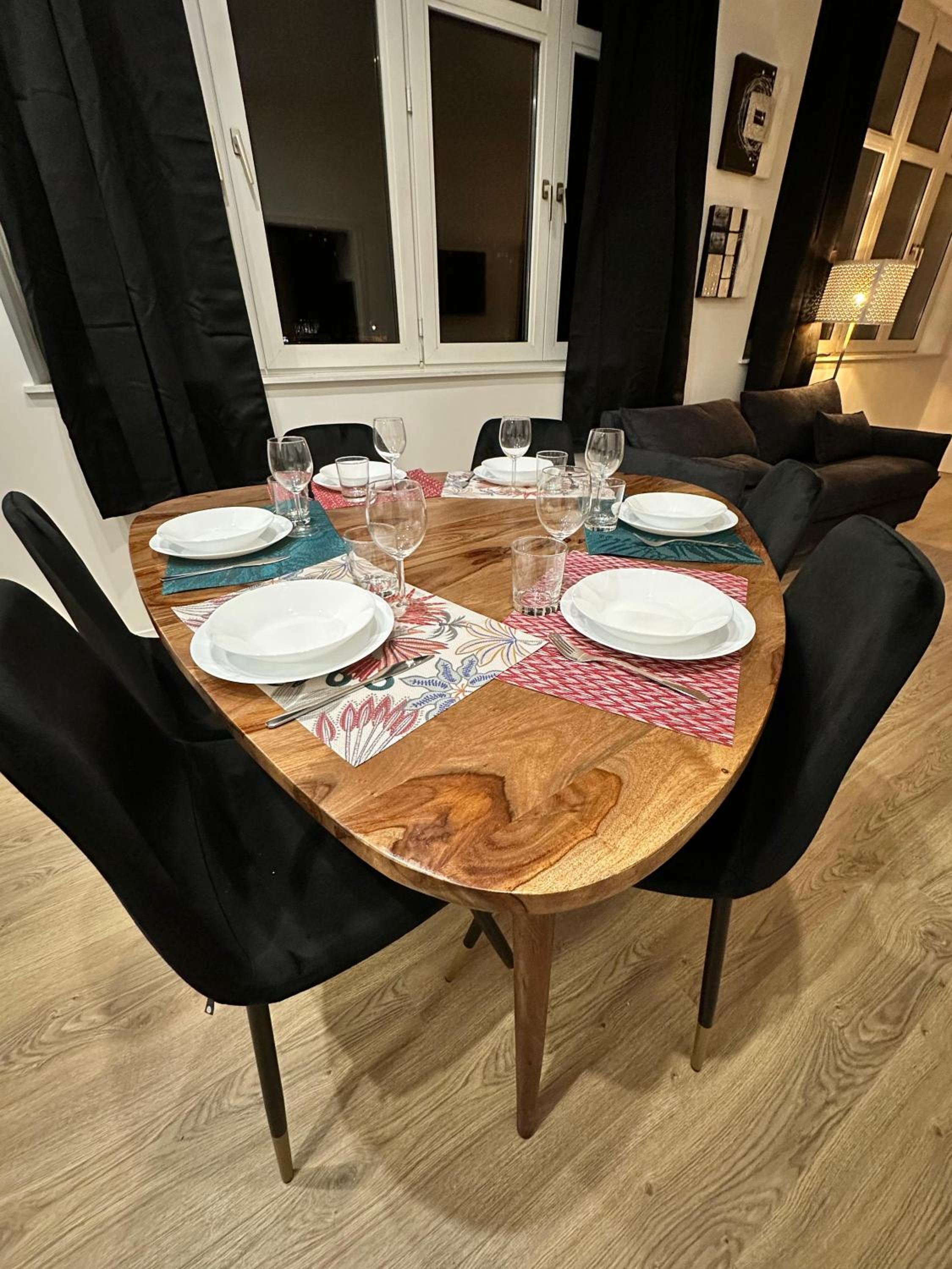 Maison de l'Aar Appartement le Diamant luxueux et neuf 2 chambres Grand Salon Séjour