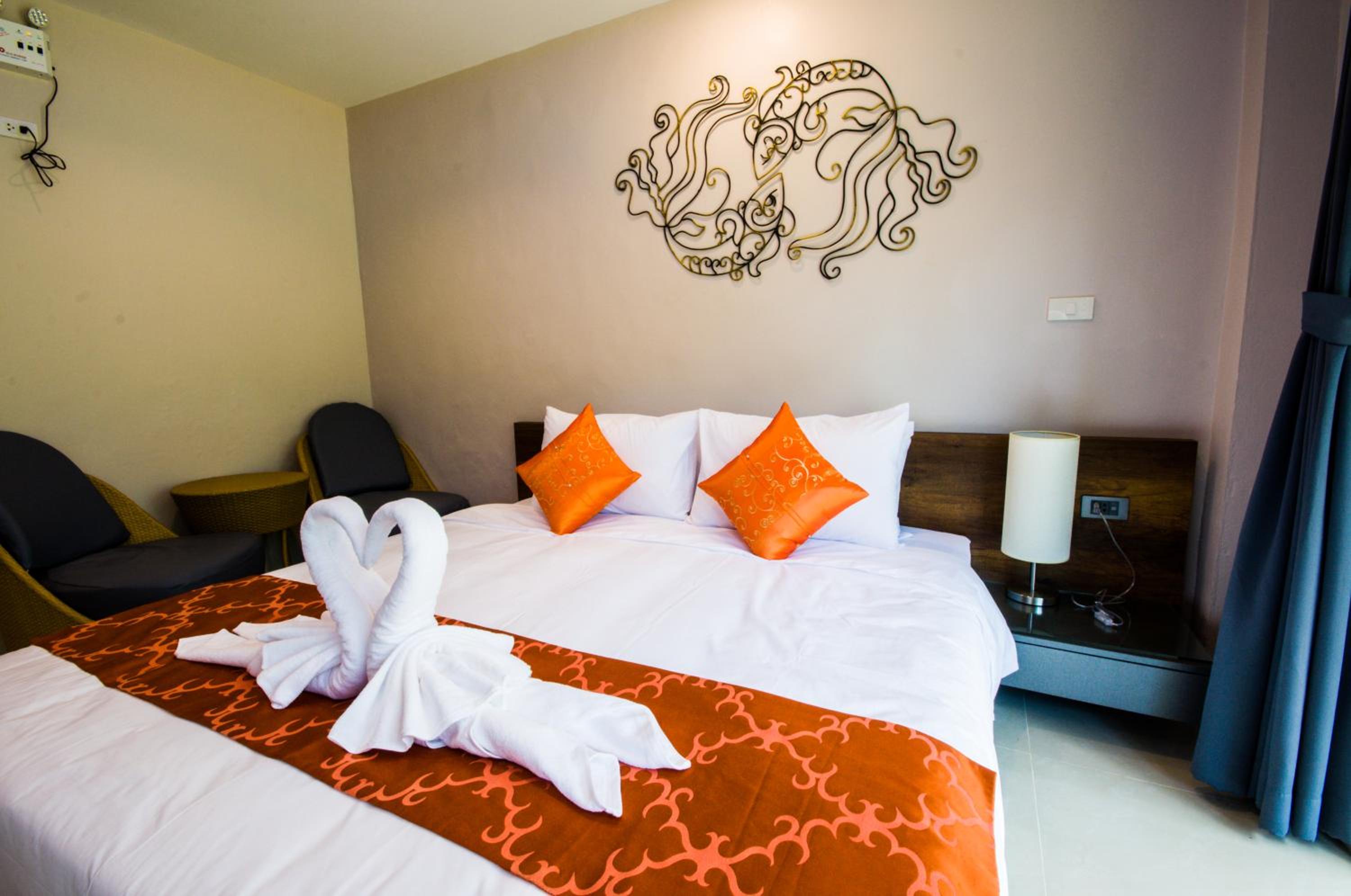 Chomphu Resort