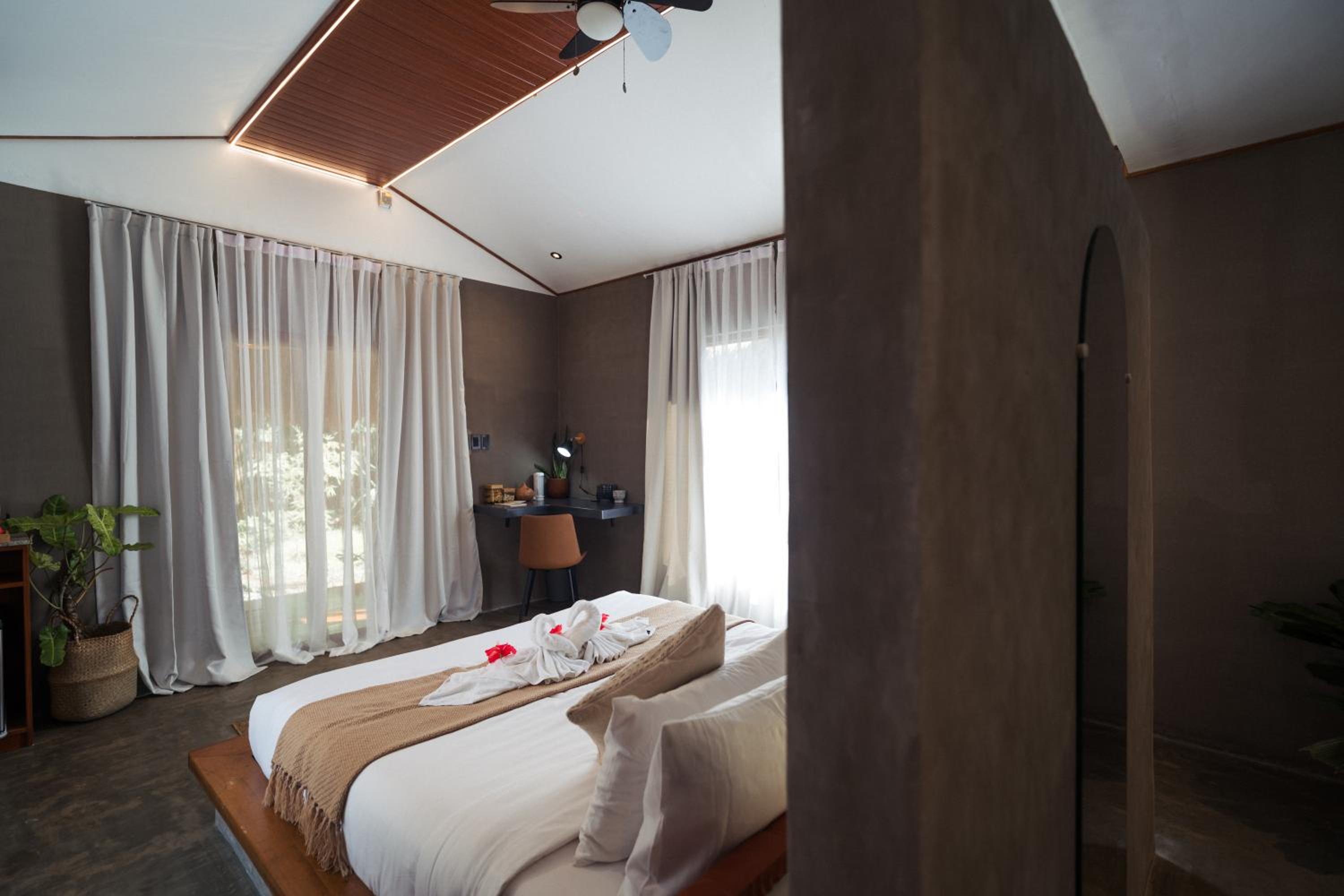 Inigtan Lio Villas