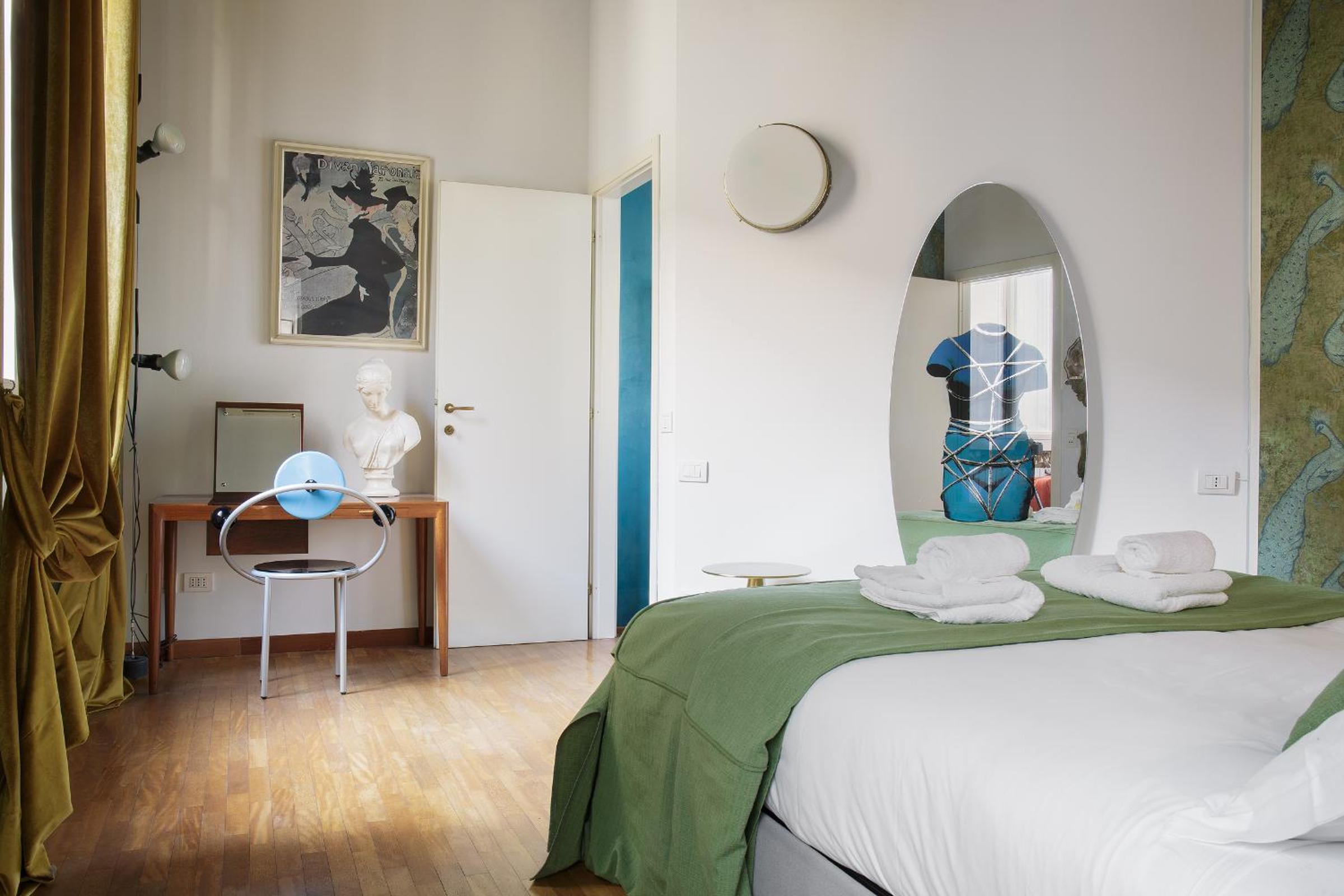 HL Elegant Apartment in Milan, Brera, Porta Venezia