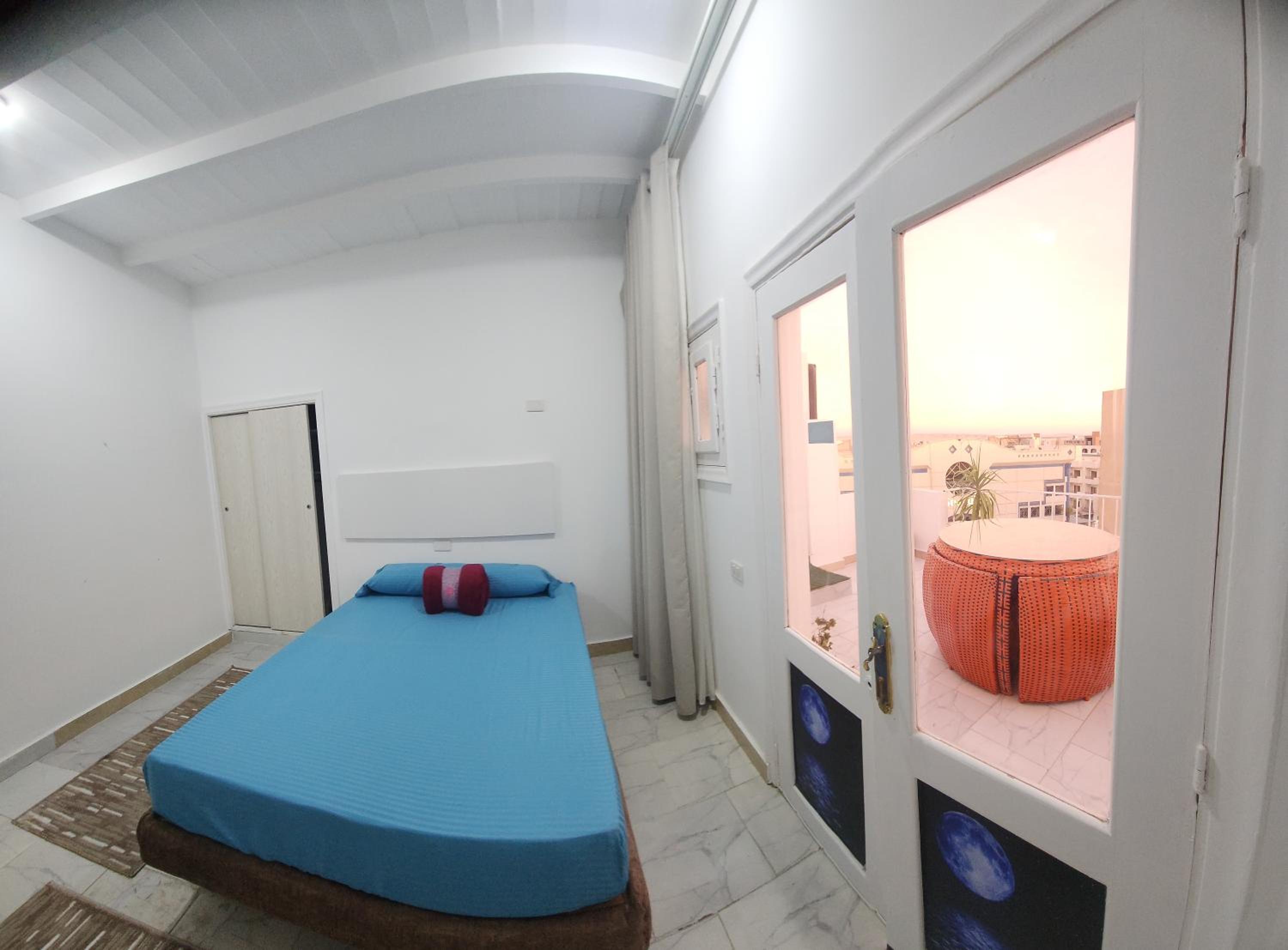White Roof - Hurghada